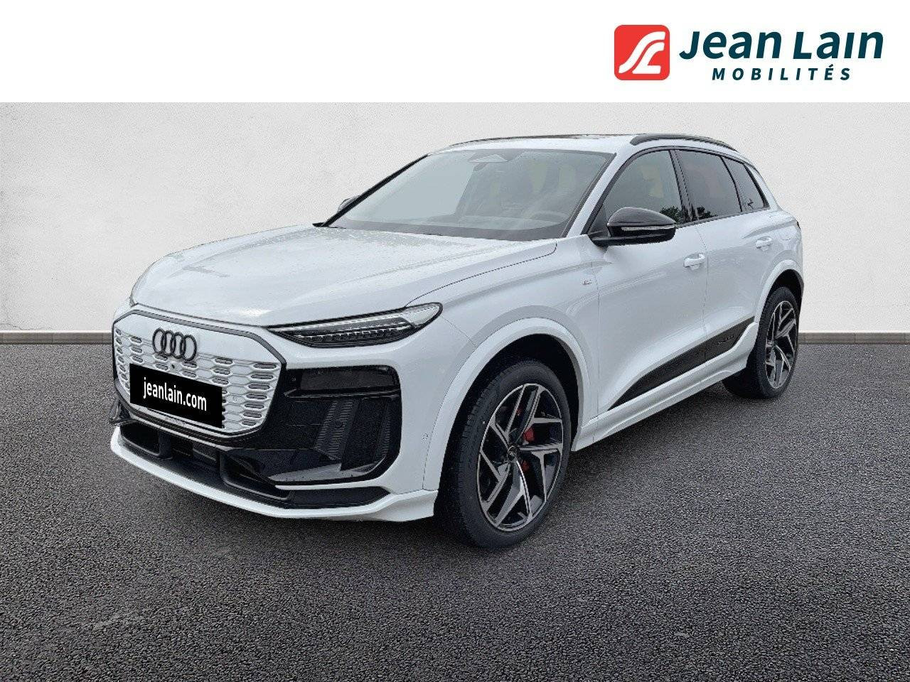 Vente en ligne AUDI Q6 E-TRON Q6 e-tron 387 ch 100 kWh quattro S line de 2025 au prix de 85 900 €