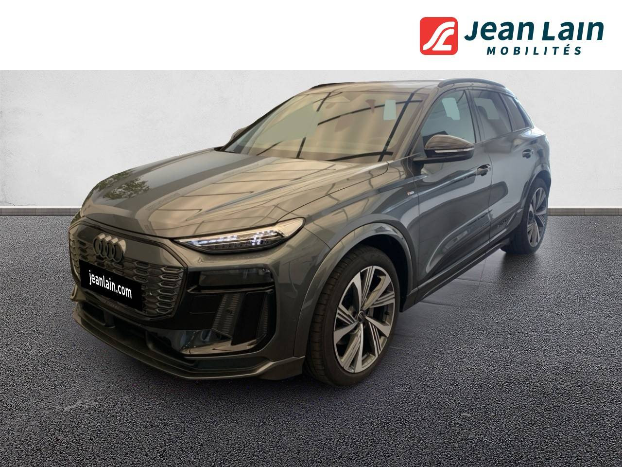 Vente en ligne AUDI Q6 E-TRON Q6 e-tron 387 ch 100 kWh quattro S line de 2025 au prix de 81 154 €