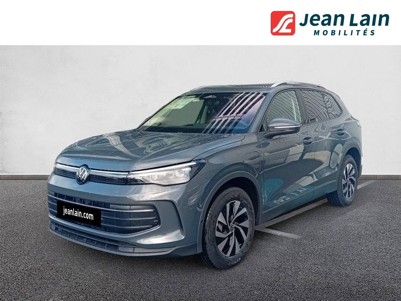 Vente en ligne VOLKSWAGEN TIGUAN Tiguan 1.5 eHybrid 204ch DSG6 Life Plus de 2025 au prix de 50 399 €