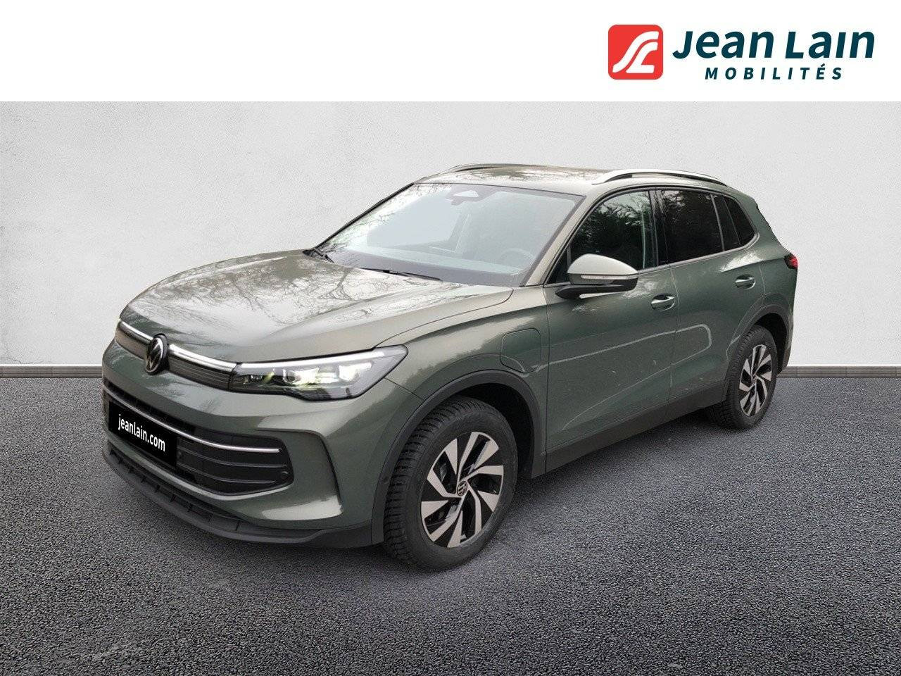 Vente en ligne VOLKSWAGEN TIGUAN NOUVEAU Tiguan 1.5 eHybrid 204ch DSG6 VW Edition de 2024 au prix de 43 890 €