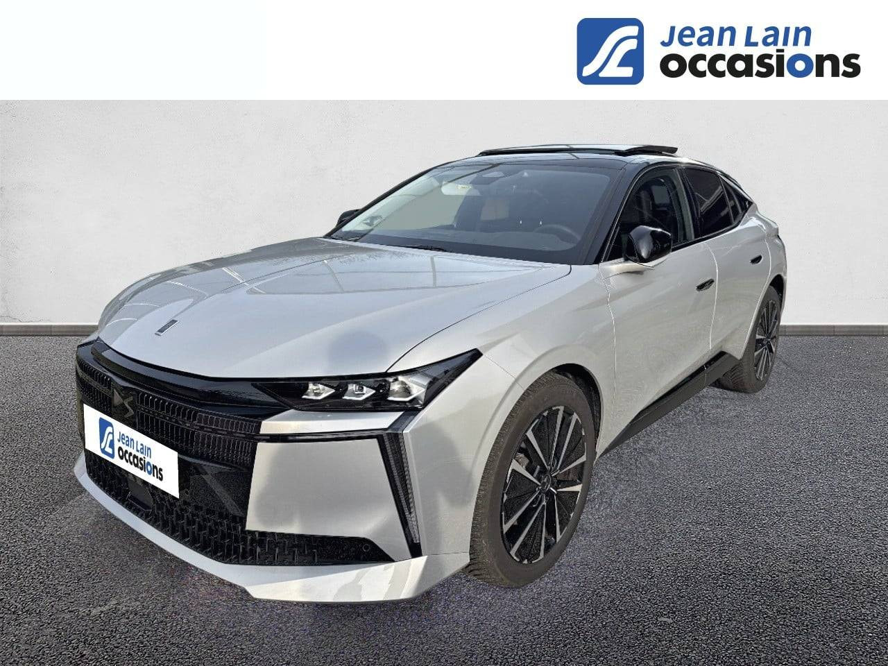 Vente en ligne DS DS 4 DS 4 Hybride 136 e-DCT6 Etoile - Alcantara de 2025 au prix de 47 400 €