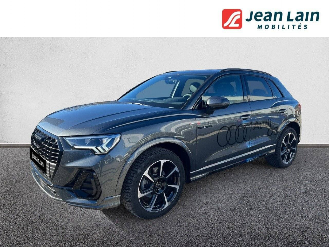 AUDI Q3 35 TFSI 150 ch S tronic 7 S line faible km de 2023 avec 7000 ...