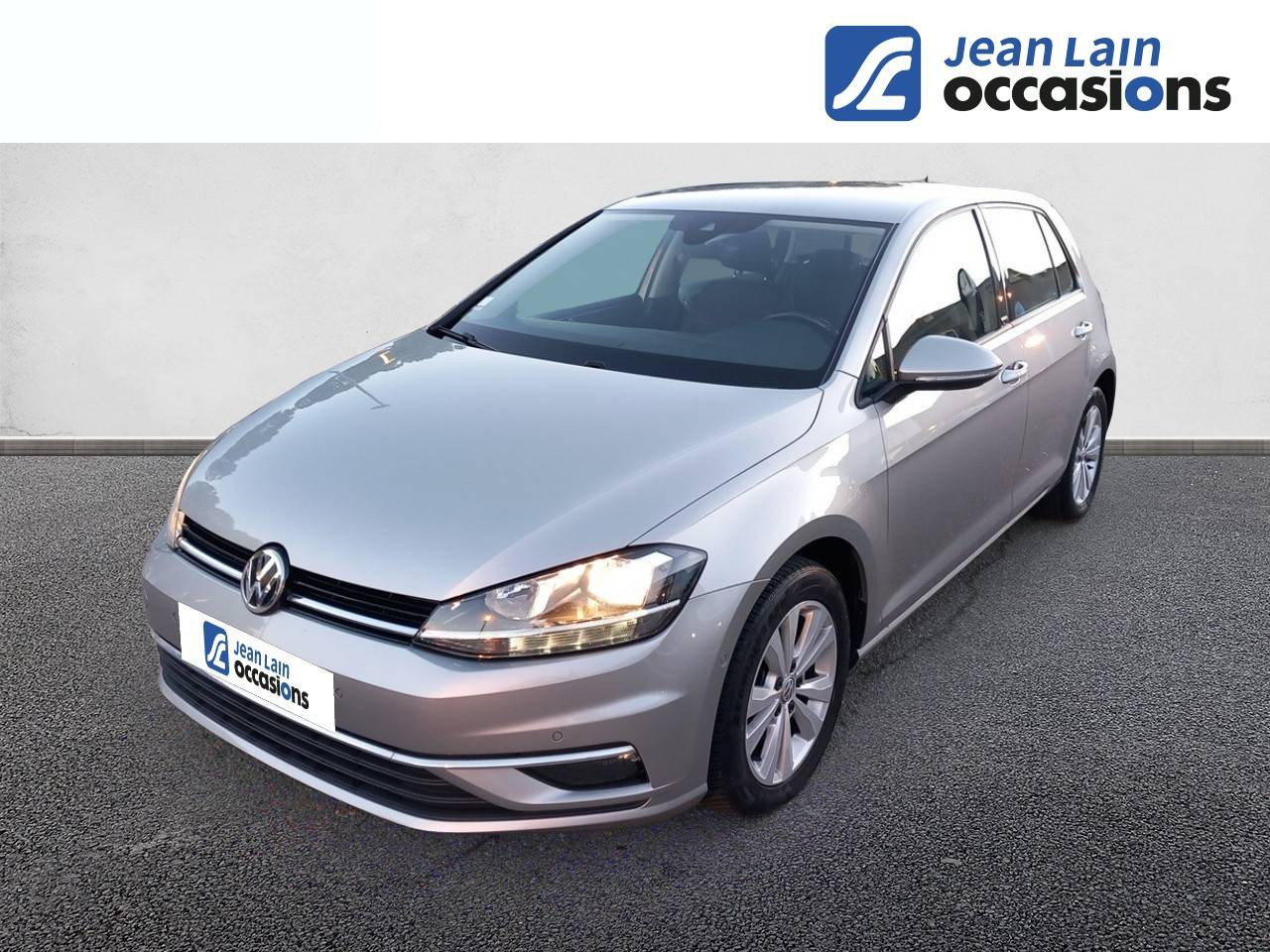 Vente en ligne VOLKSWAGEN GOLF Golf 1.4 TSI 125 BlueMotion Technology First Edition de 2017 au prix de 13 990 €