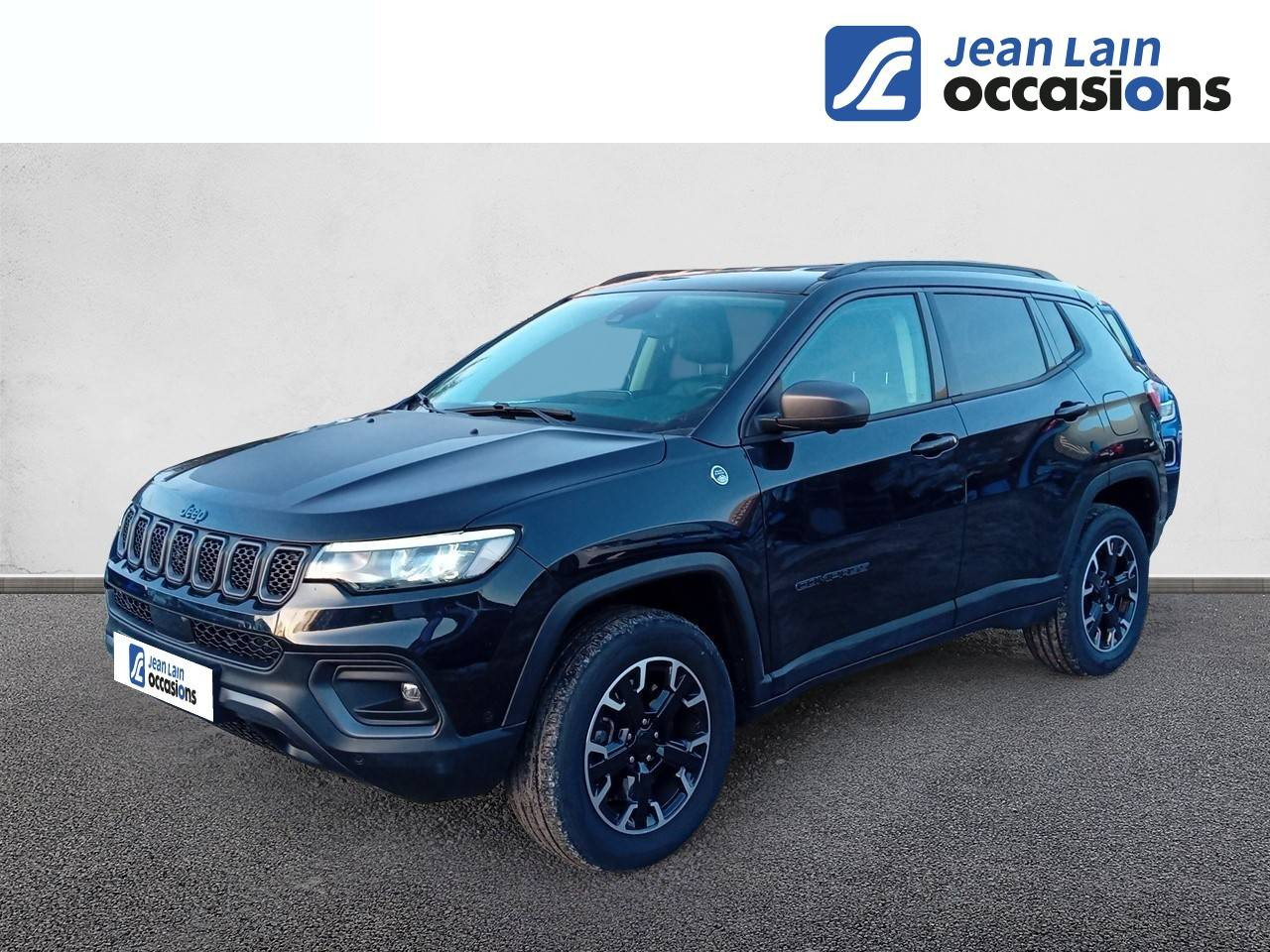 Vente en ligne JEEP COMPASS Compass 1.3 PHEV T4 240 ch 4xe eAWD Trailhawk de 2021 au prix de 21 490 €