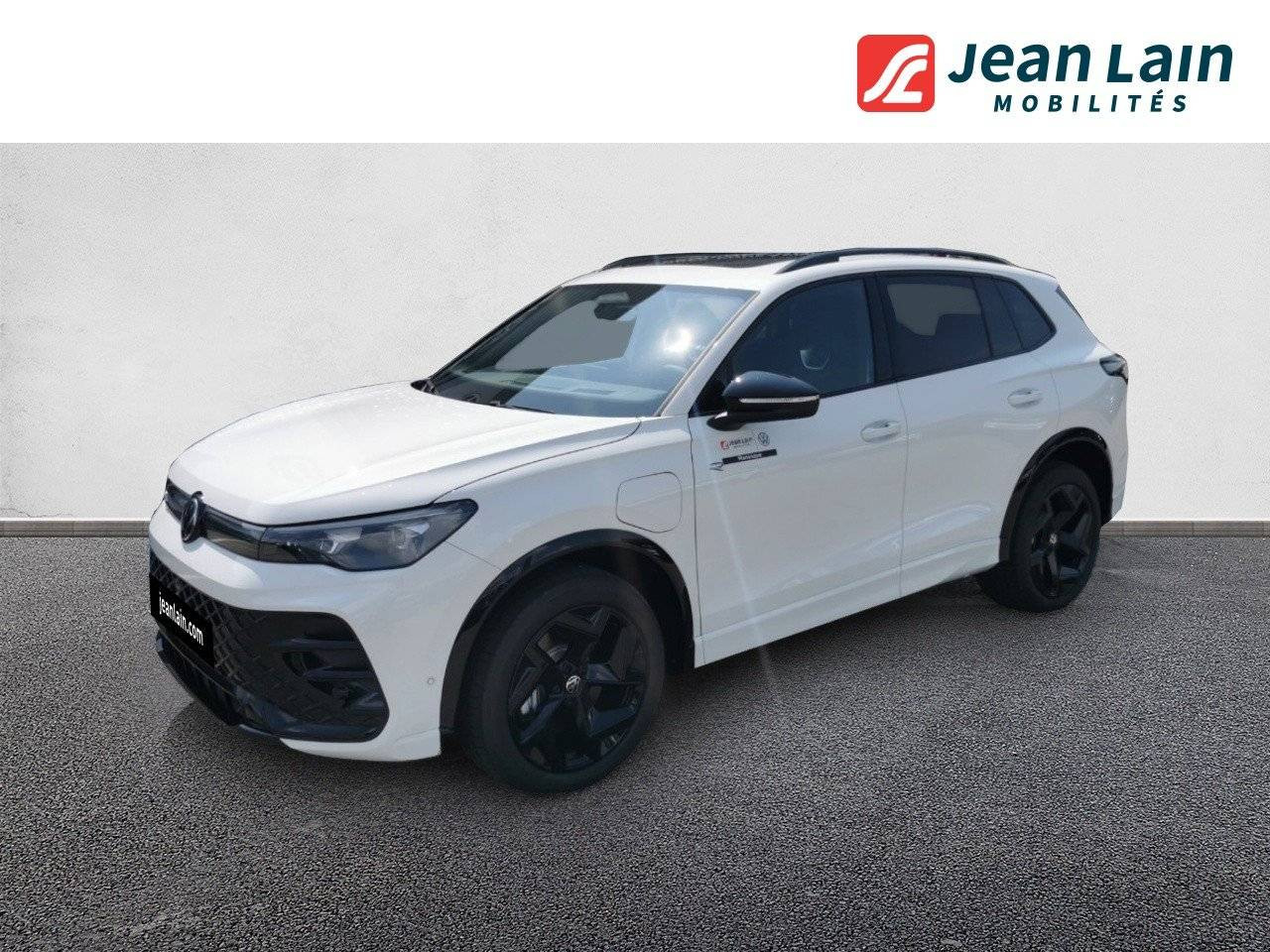 Vente en ligne VOLKSWAGEN TIGUAN Tiguan 1.5 eHybrid 272ch DSG6 R-Line Edition de 2025 au prix de 55 760 €
