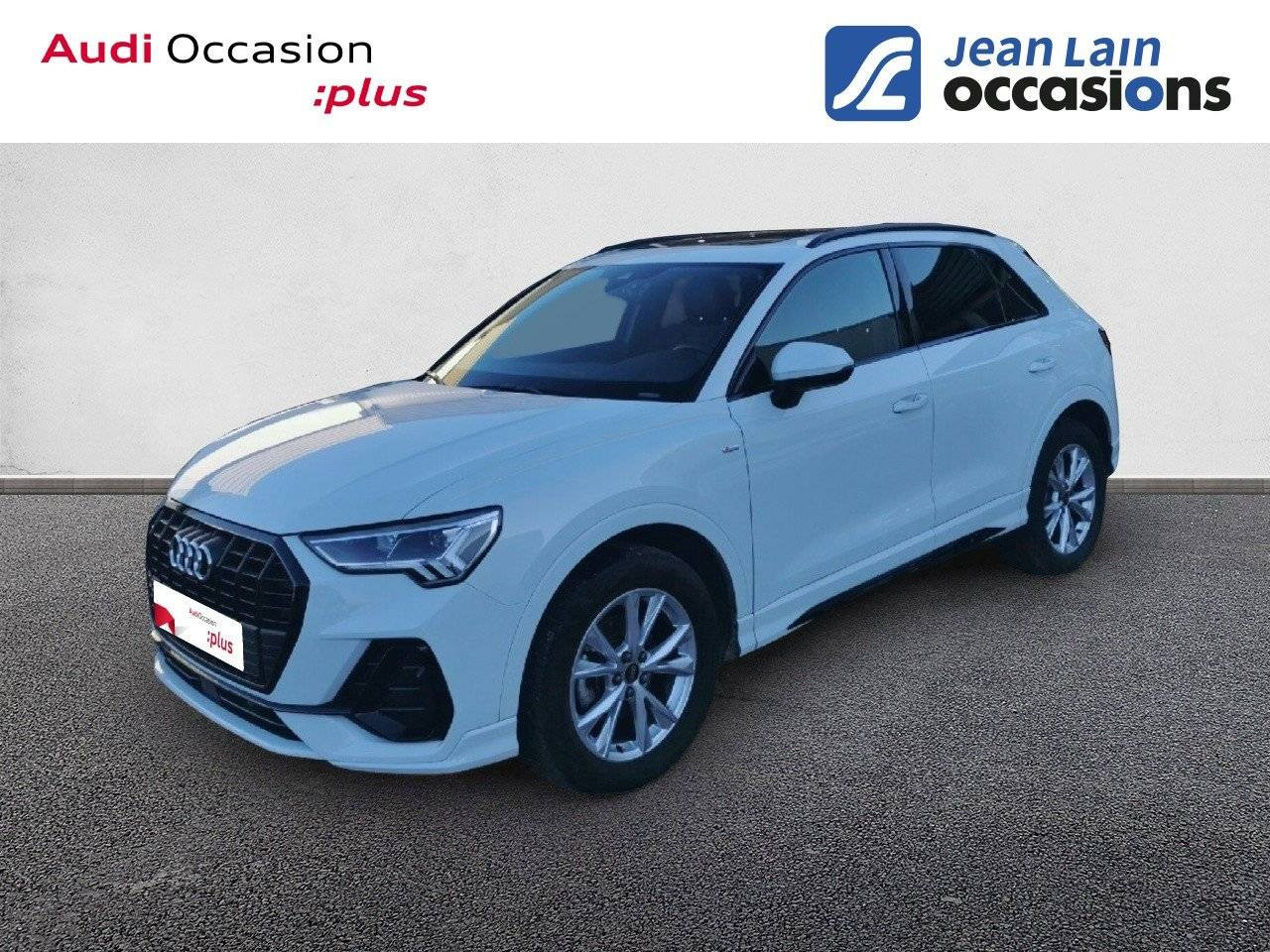 Vente en ligne AUDI Q3 Q3 35 TFSI 150 ch S tronic 7 S line de 2024 au prix de 40 280 €