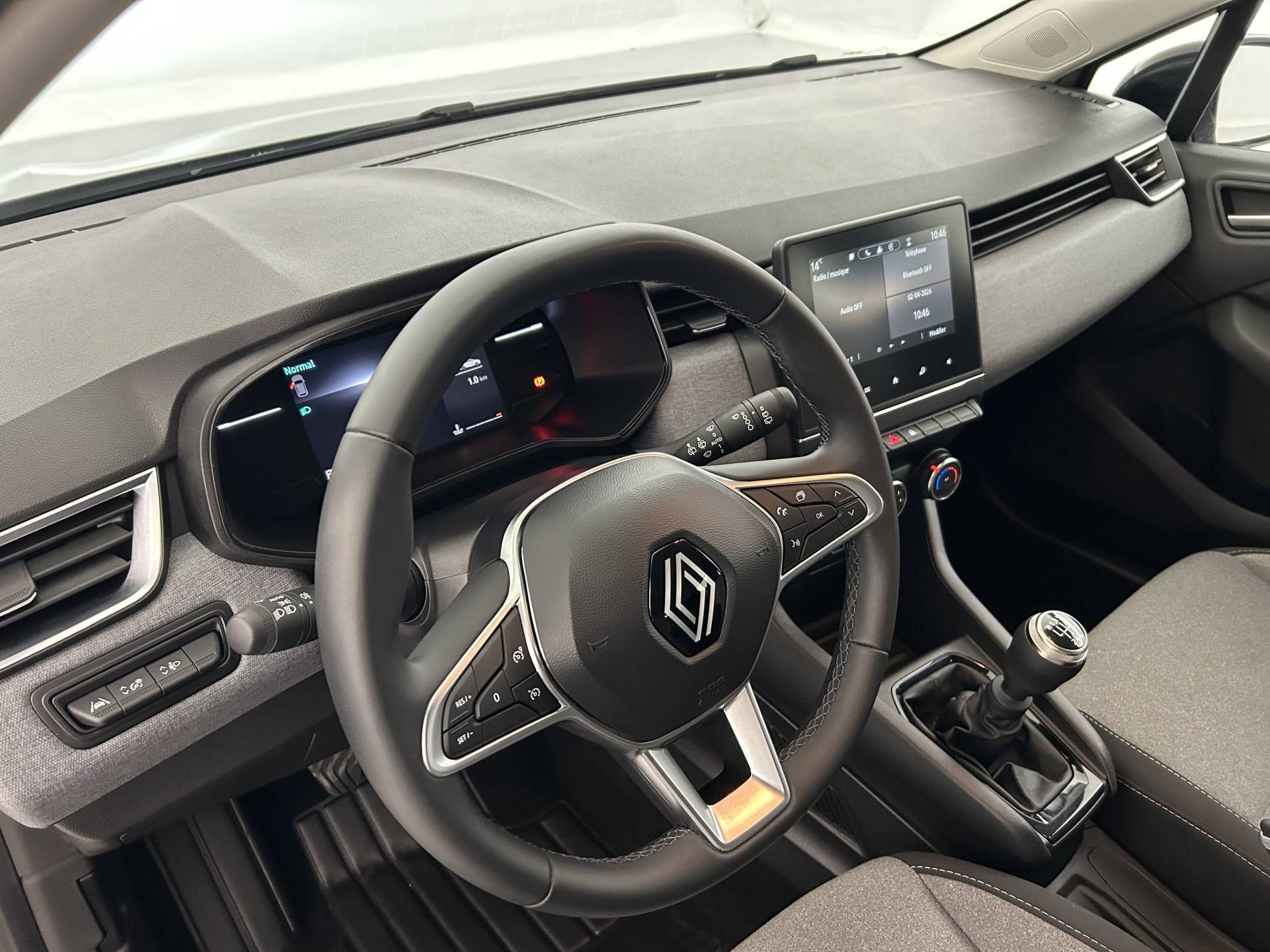 Vente en ligne Renault Clio 5 Clio TCe 90 au prix de 15 990 €