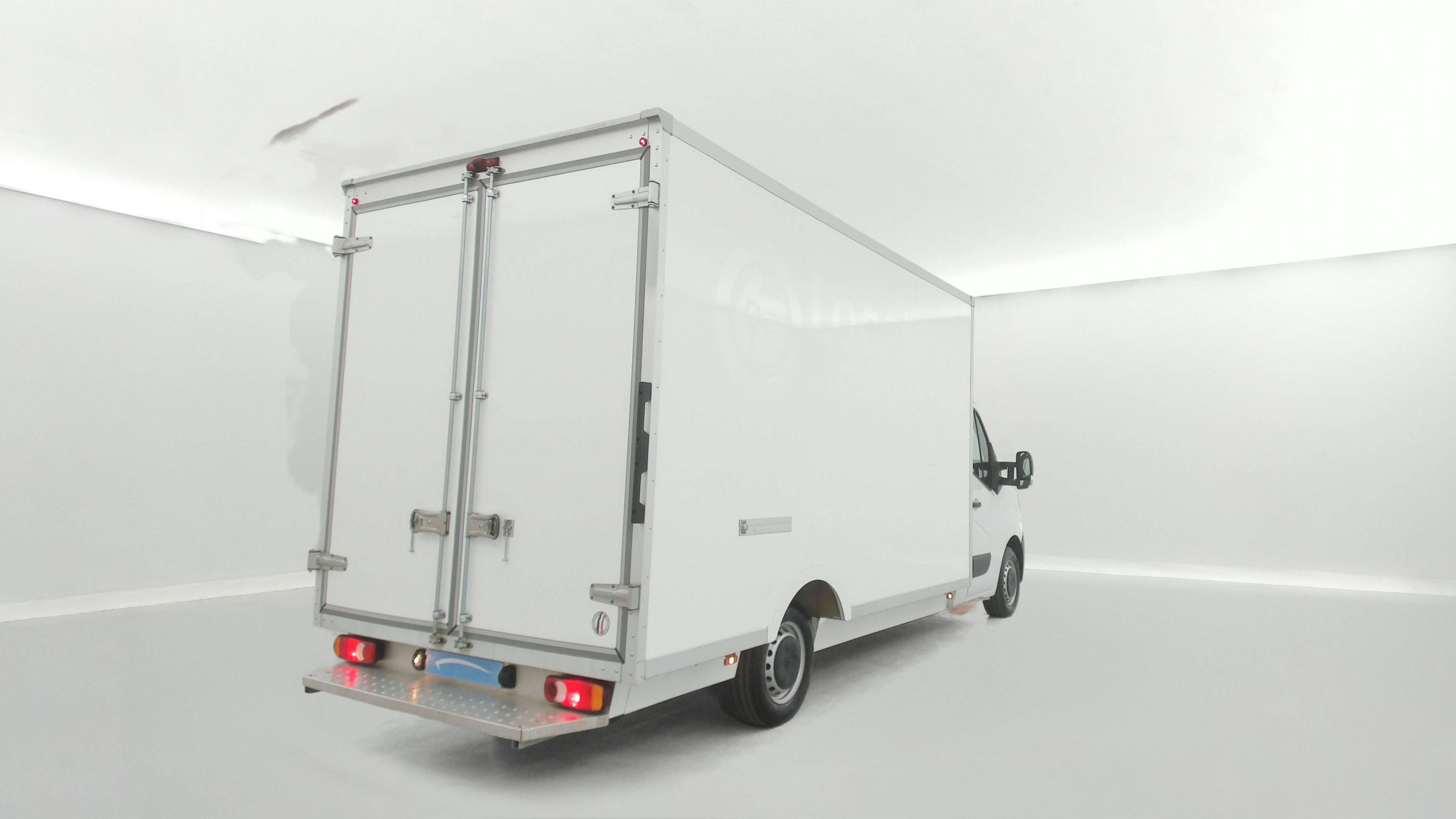 Vente en ligne Renault Master 3 Châssis Cabine MASTER PHC TRAC F3500 L3H1 BLUE DCI 145 EURO VI au prix de 31 990 €