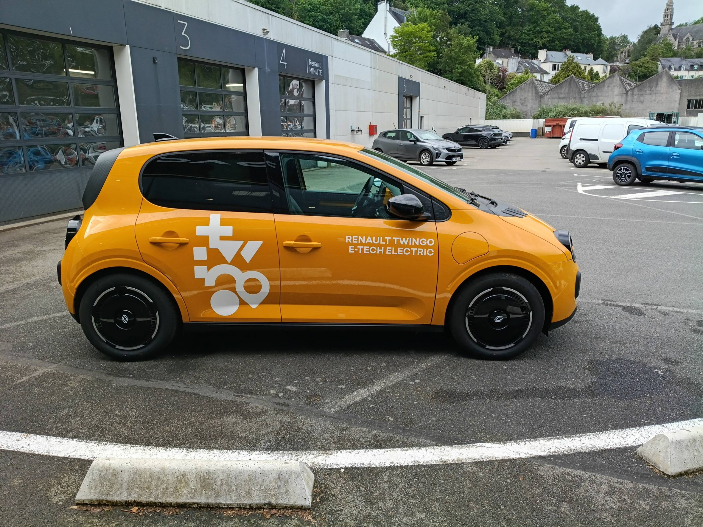 Vente en ligne Renault Twingo Electrique  80 ch autonomie urbaine au prix de 21 490 €