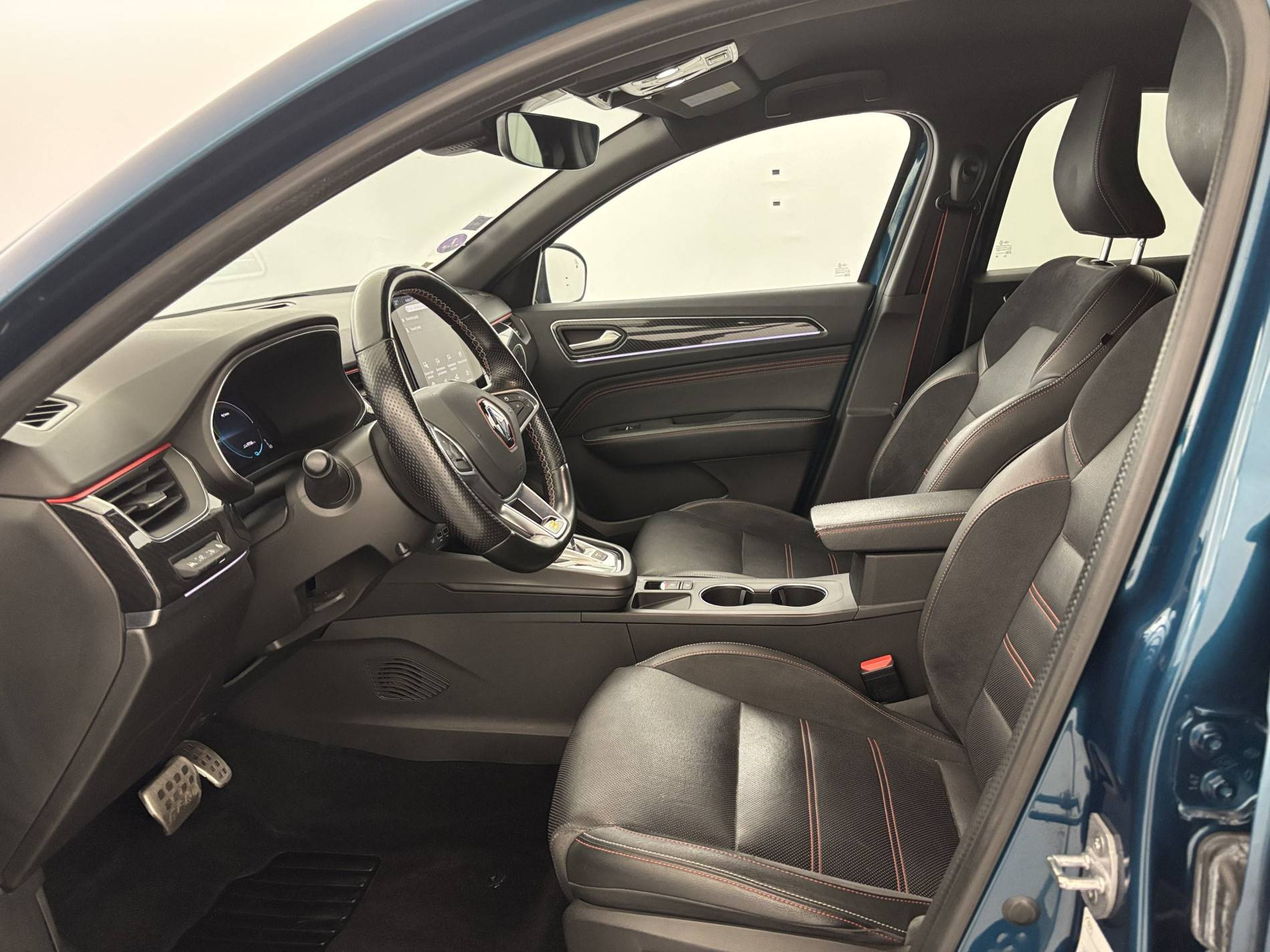 Vente en ligne Renault Arkana  E-Tech 145 - 21B au prix de 17 990 €