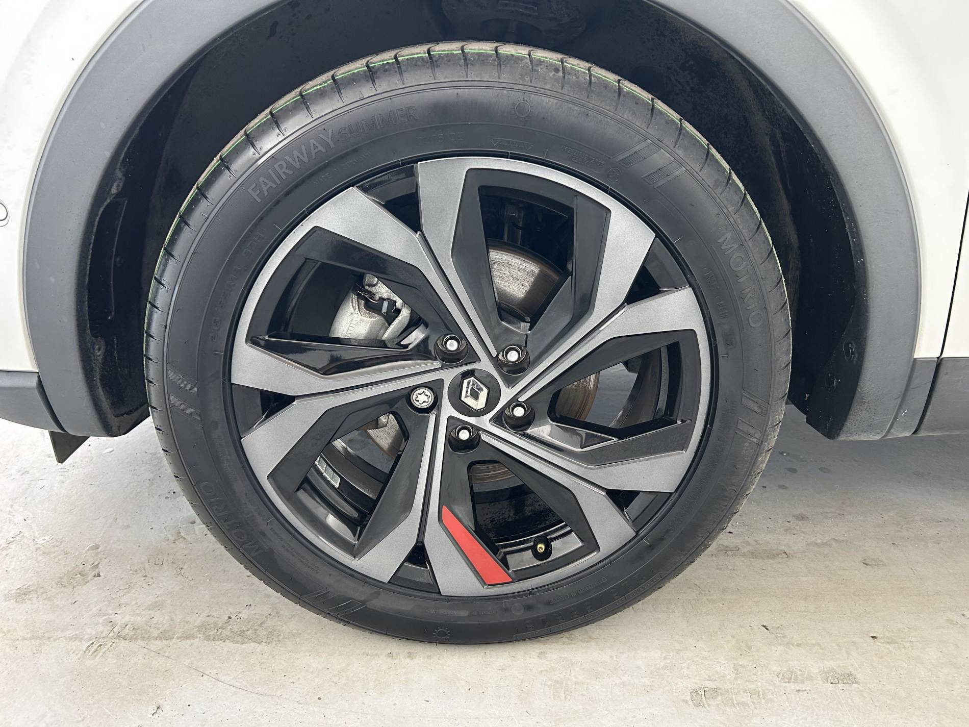 Vente en ligne Renault Arkana  E-Tech hybride 145 au prix de 21 480 €