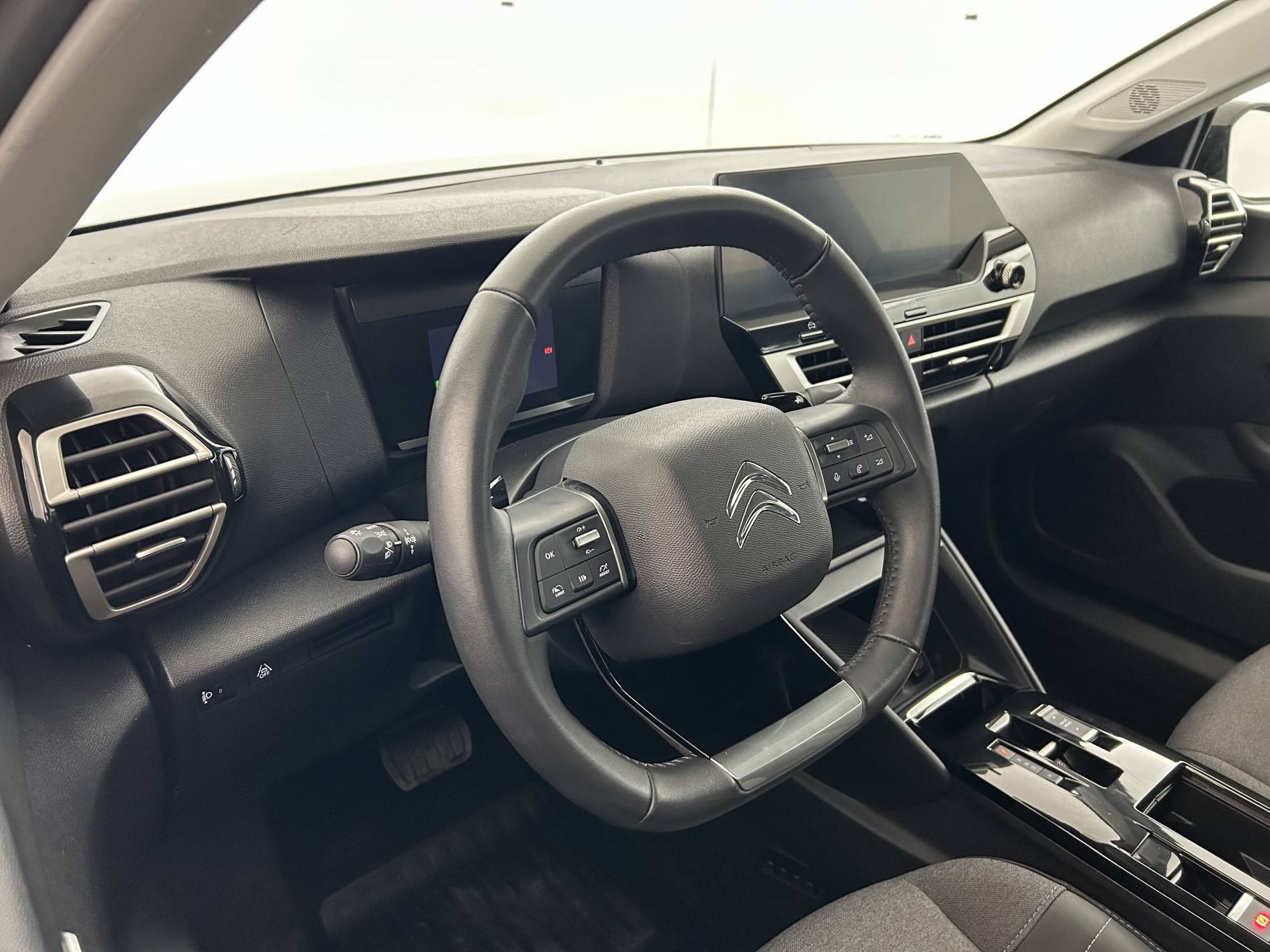 Vente en ligne Citroën C4  Hybride 136 e-DCS6 au prix de 19 990 €