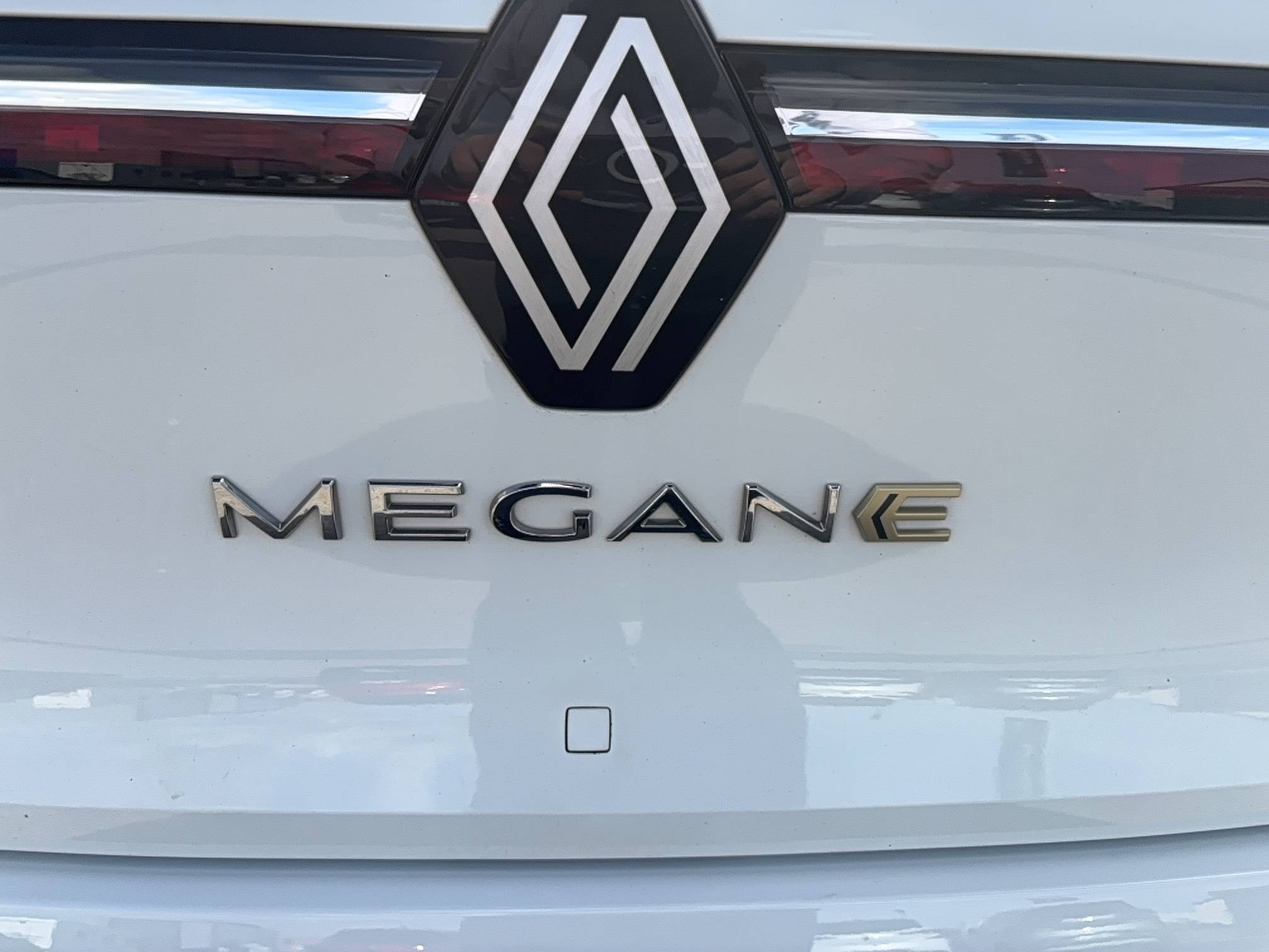 Vente en ligne Renault Megane E-Tech  EV60 130ch super charge au prix de 21 790 €