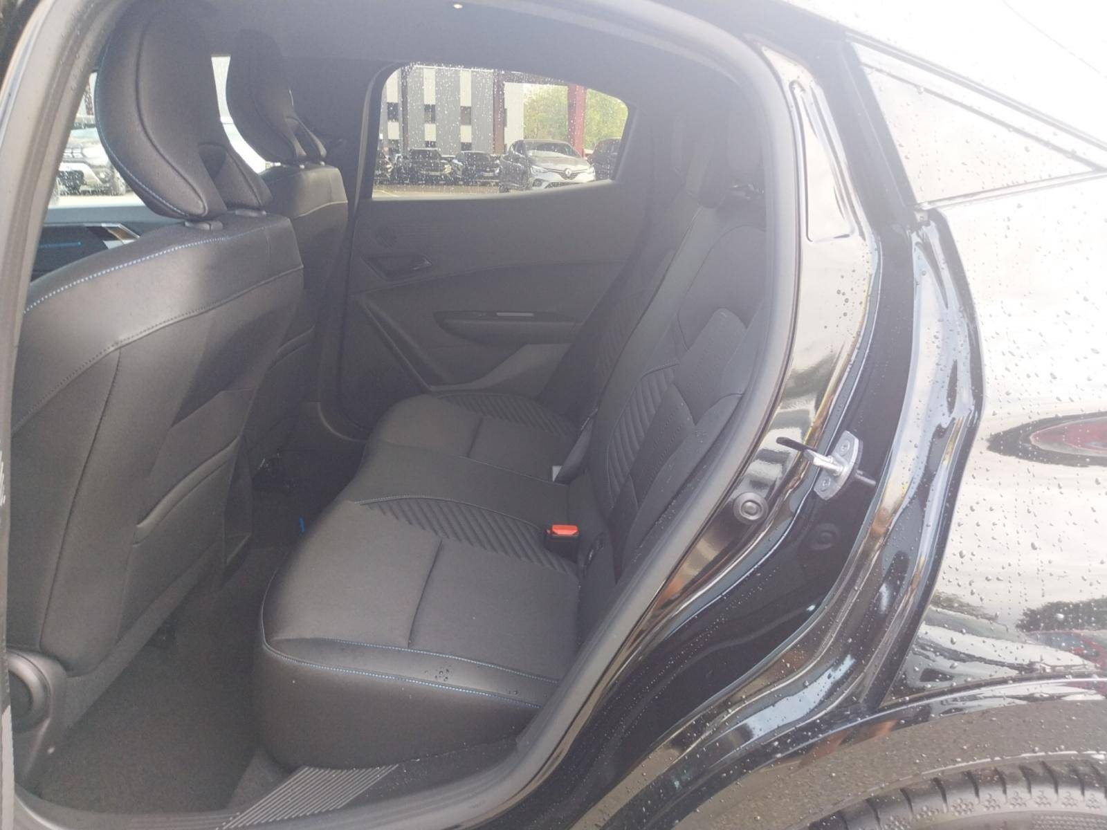 Vente en ligne Renault Clio 6 Clio E-Tech full hybrid 160 ch au prix de 28 329 €