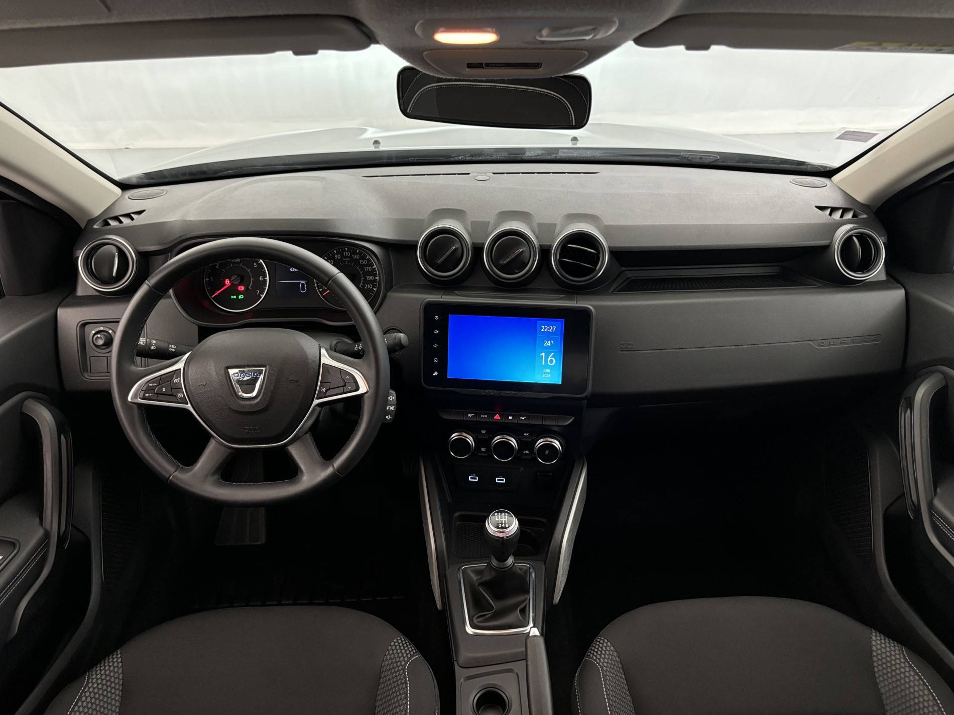 Vente en ligne Dacia Duster  TCe 130 FAP 4x2 au prix de 18 900 €