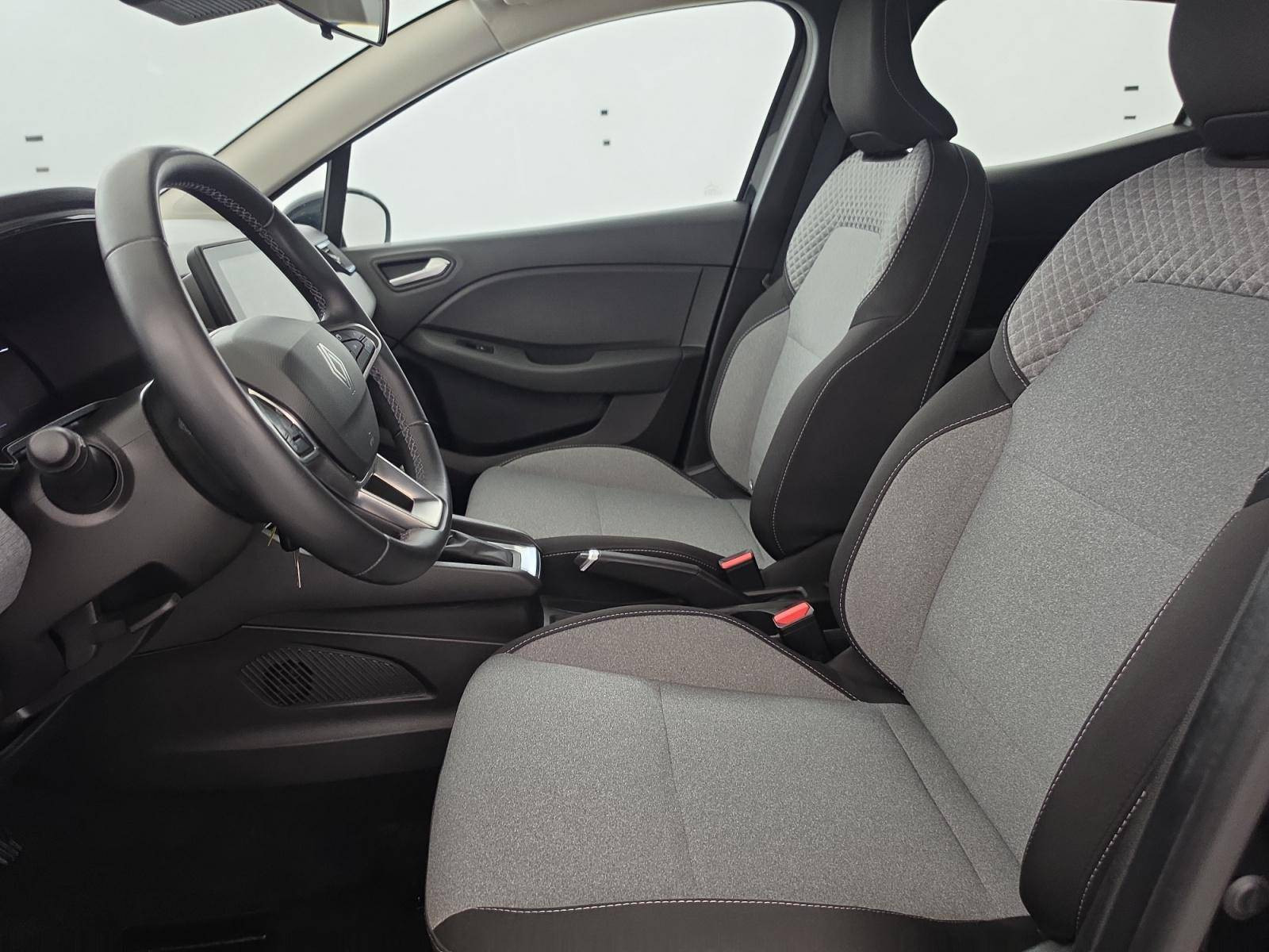 Vente en ligne Renault Clio 5 Clio E-Tech full hybrid 145 ch GSR2 au prix de 16 900 €