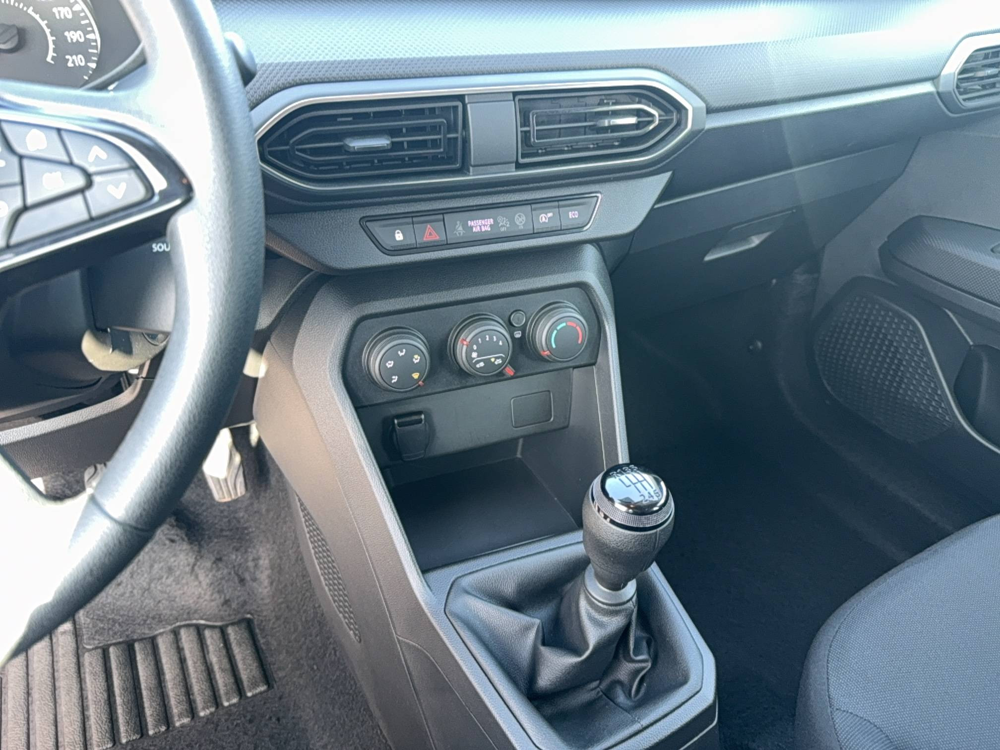 Vente en ligne Dacia Jogger  TCe 110 5 places au prix de 16 990 €