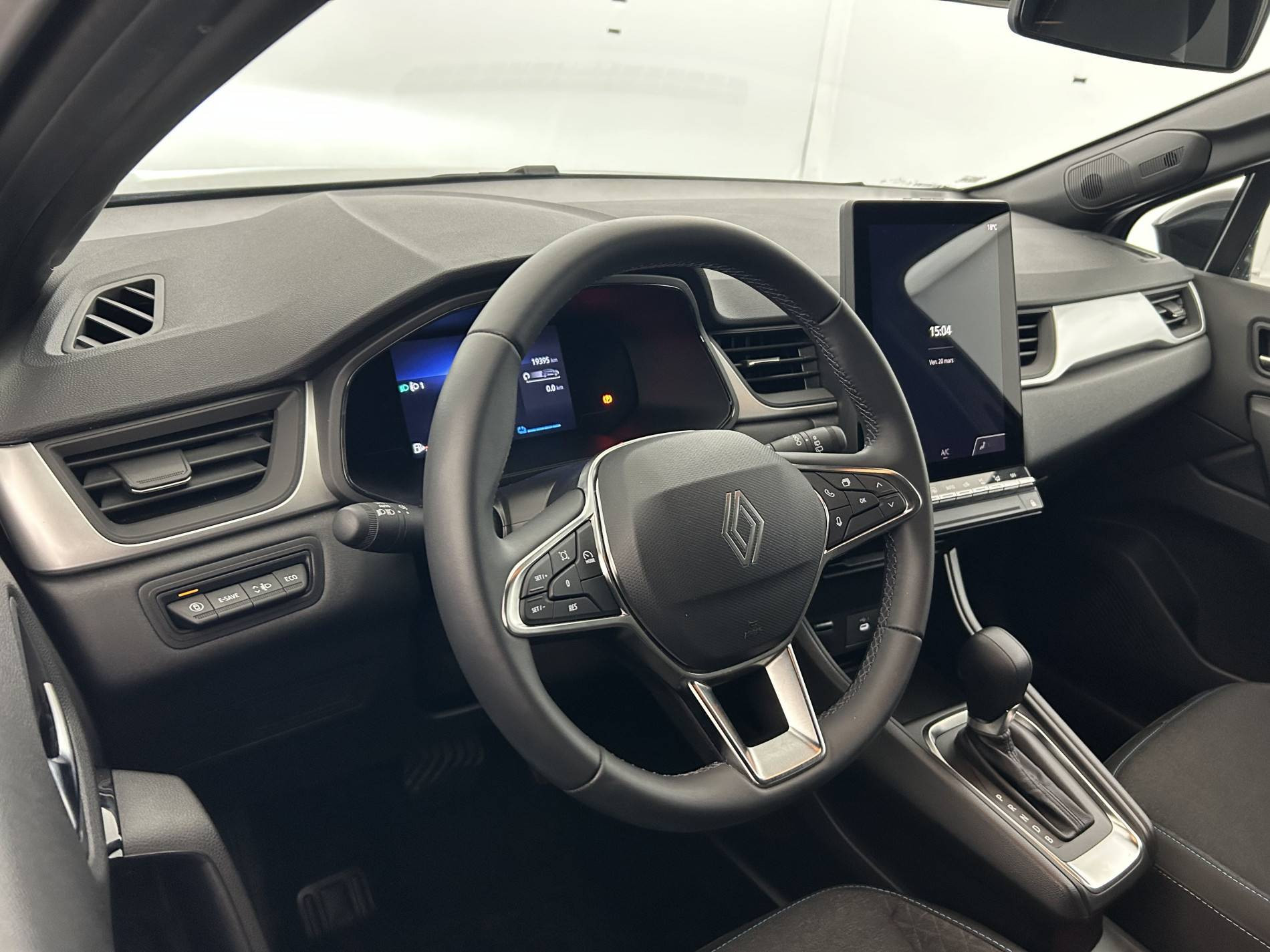 Vente en ligne Renault Symbioz  E-Tech full hybrid 145 au prix de 24 790 €