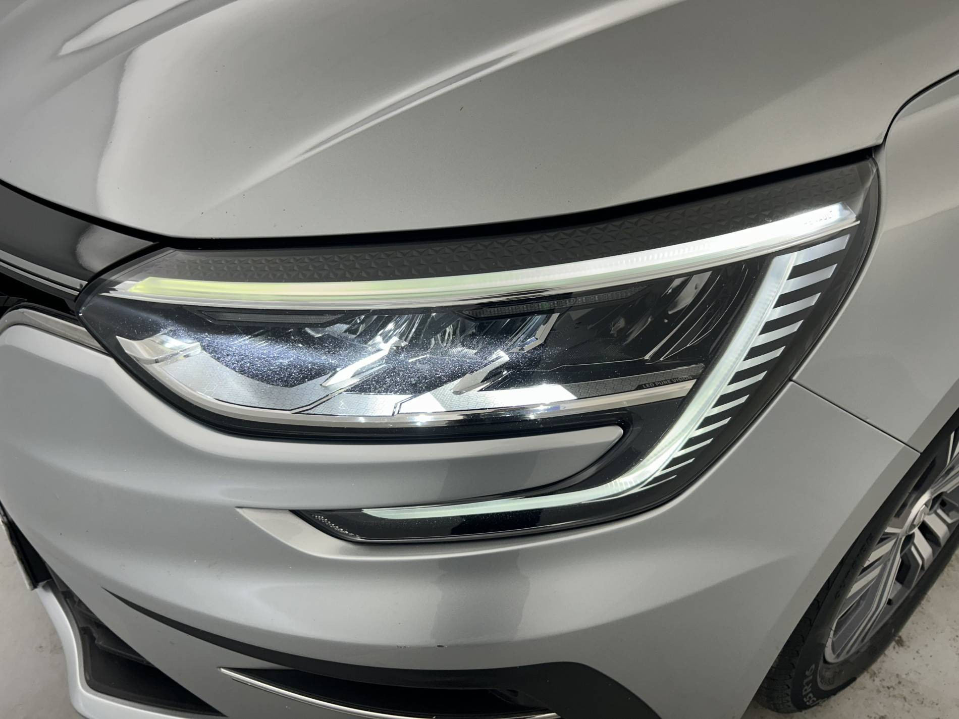 Vente en ligne Renault Megane 4 Estate Mégane IV Estate Blue dCi 115 EDC - 21N au prix de 15 990 €