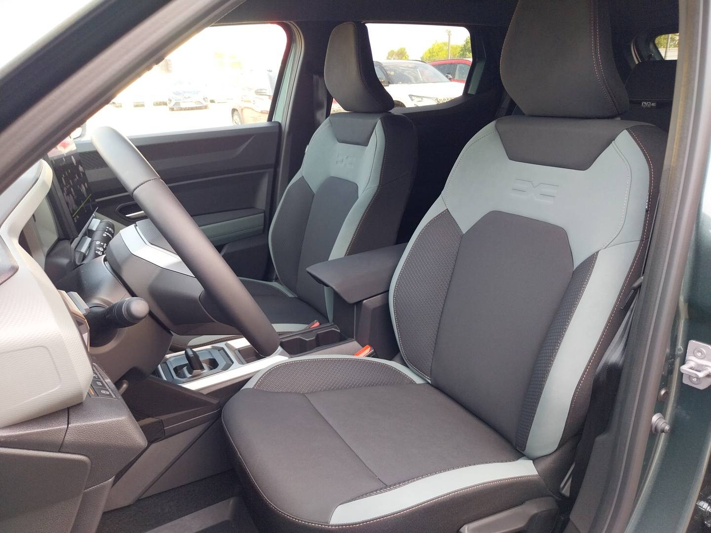 Vente en ligne Dacia Duster  Hybrid 155 au prix de 30 225 €