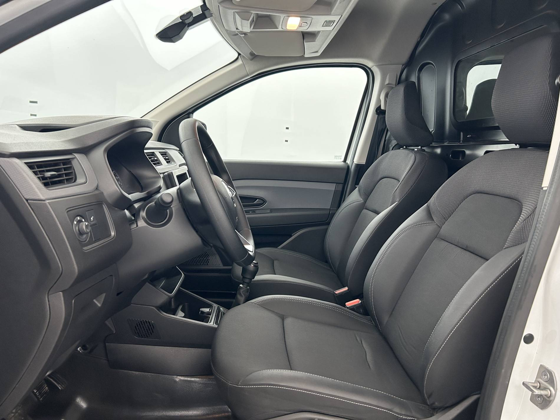 Vente en ligne Renault Express Van  BLUE DCI 95 - 22 au prix de 14 990 €