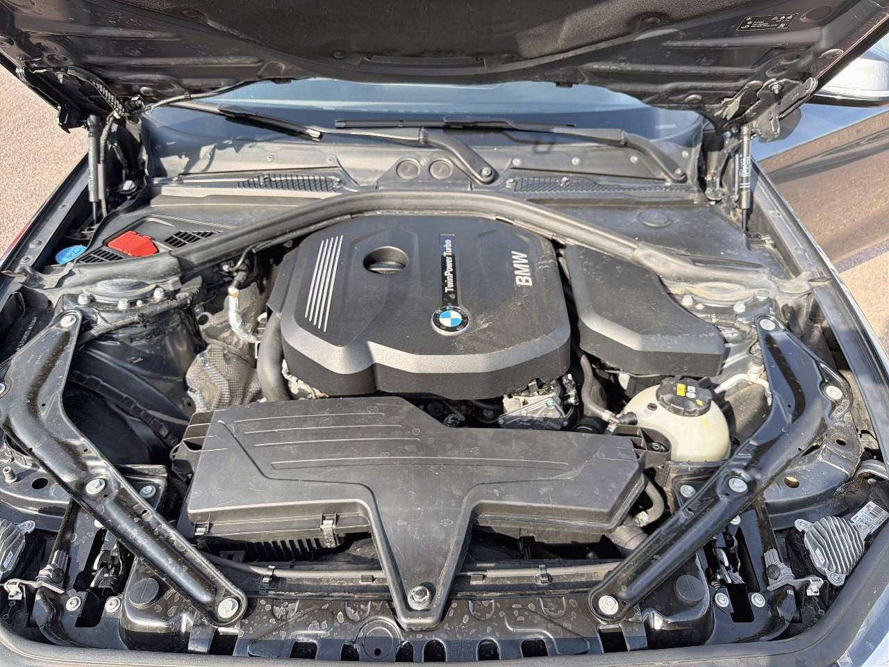 Vente en ligne Bmw Série 2 Cabriolet 218i 136 ch BVA8 au prix de 19 590 €