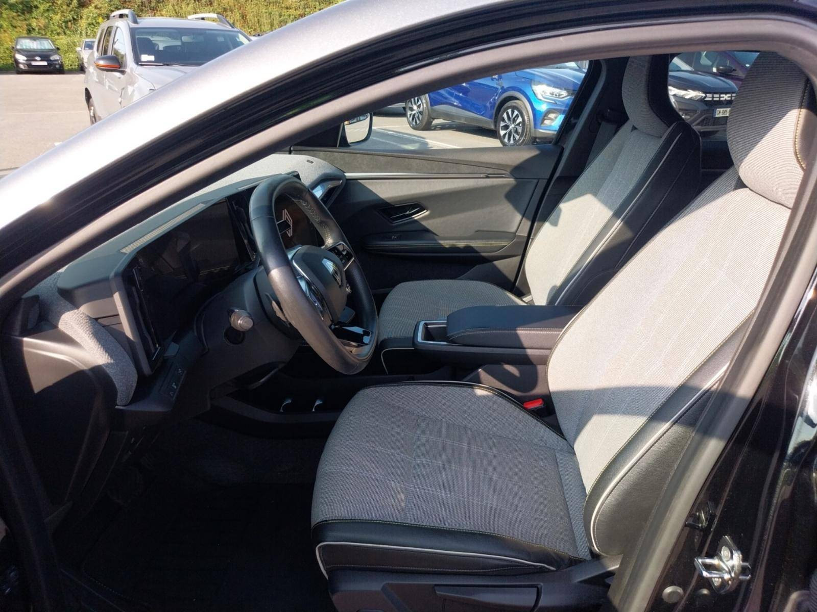 Vente en ligne Renault Megane E-Tech  EV60 220 ch super charge au prix de 23 490 €