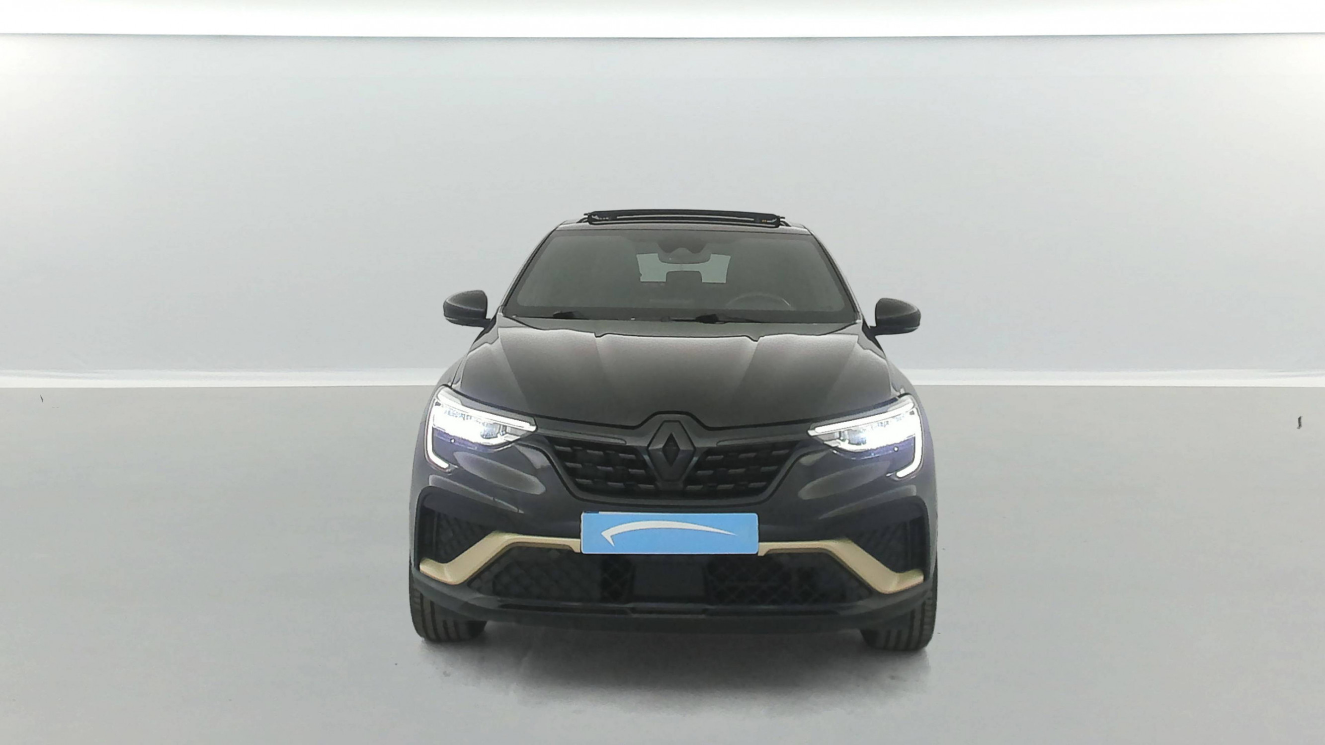 Vente en ligne Renault Arkana  E-Tech hybride 145 - 22 au prix de 21 990 €