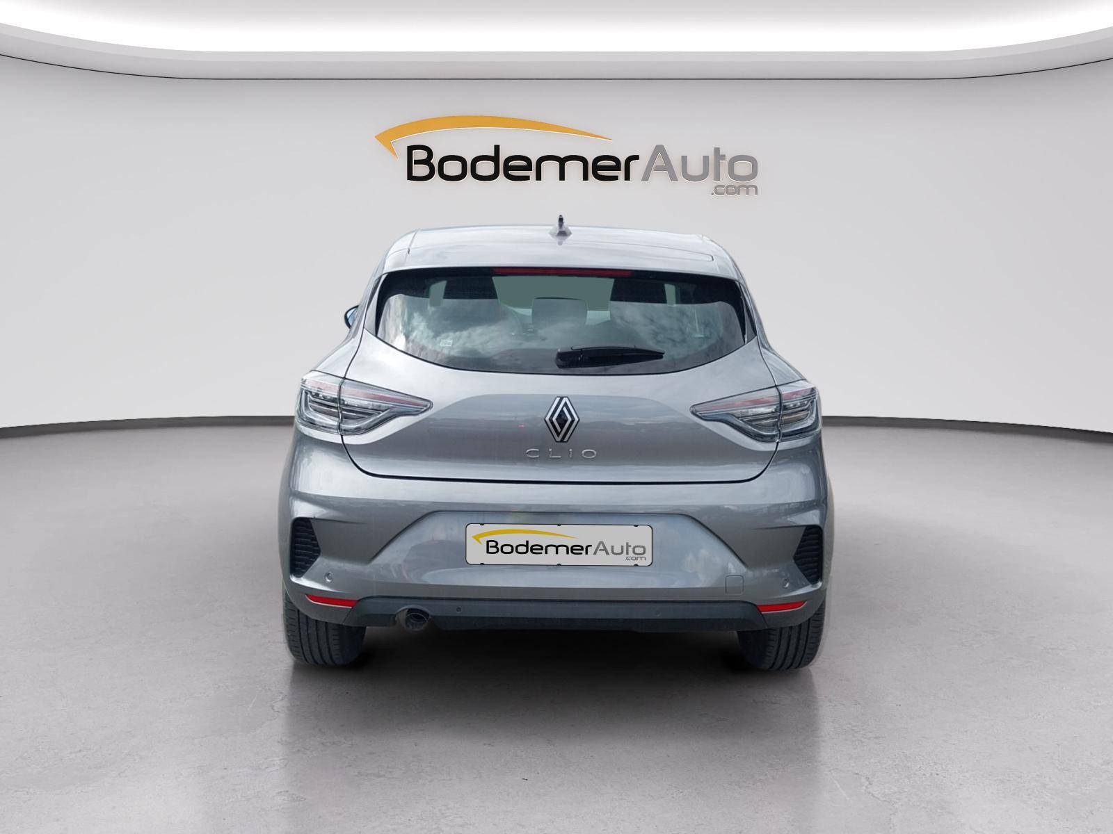 Vente en ligne Renault Clio 5 Clio Blue dCi 100 ch GSR2 au prix de 16 690 €