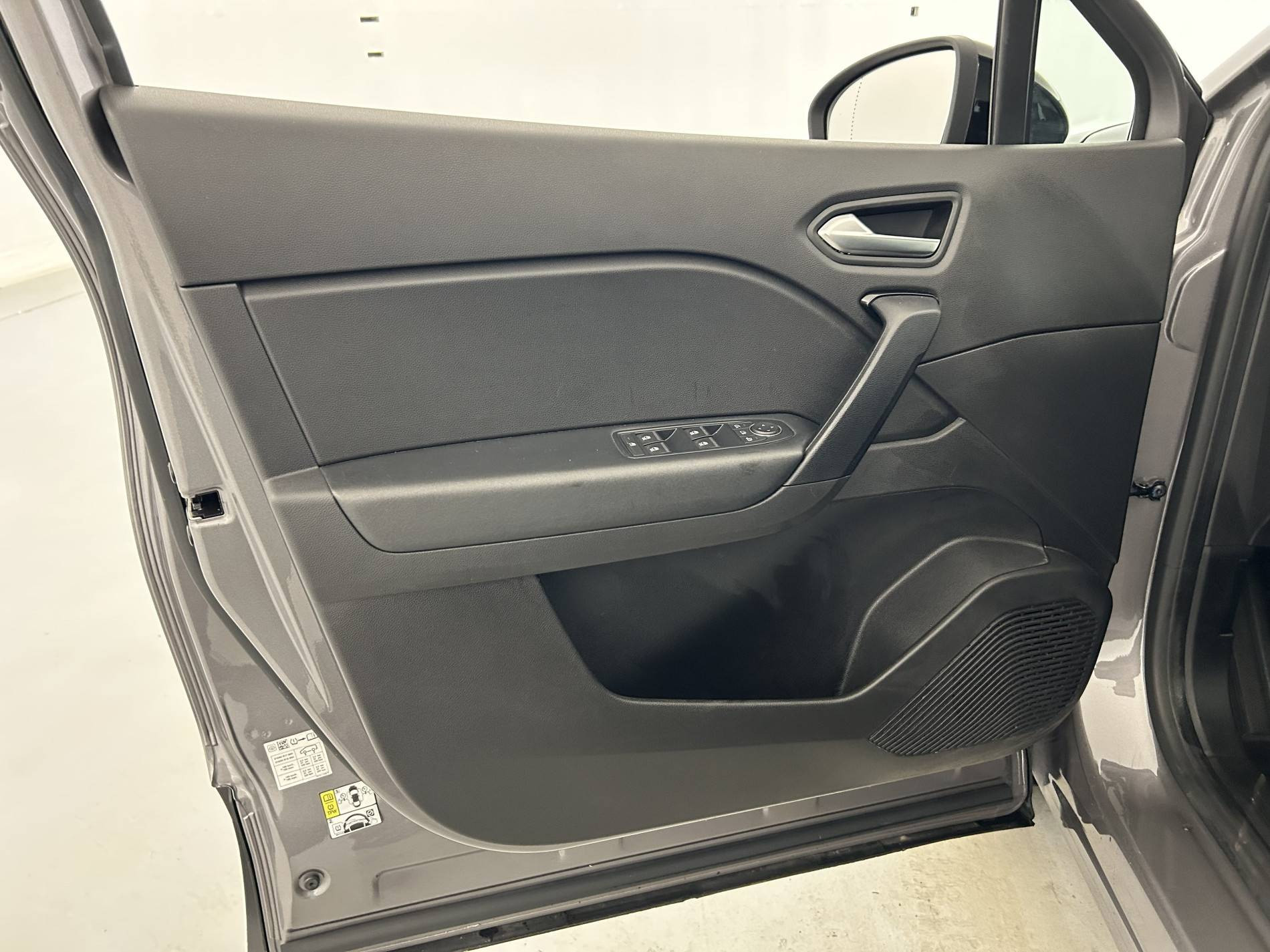 Vente en ligne Renault Captur  E-Tech Plug-in 160 - 21 au prix de 17 990 €