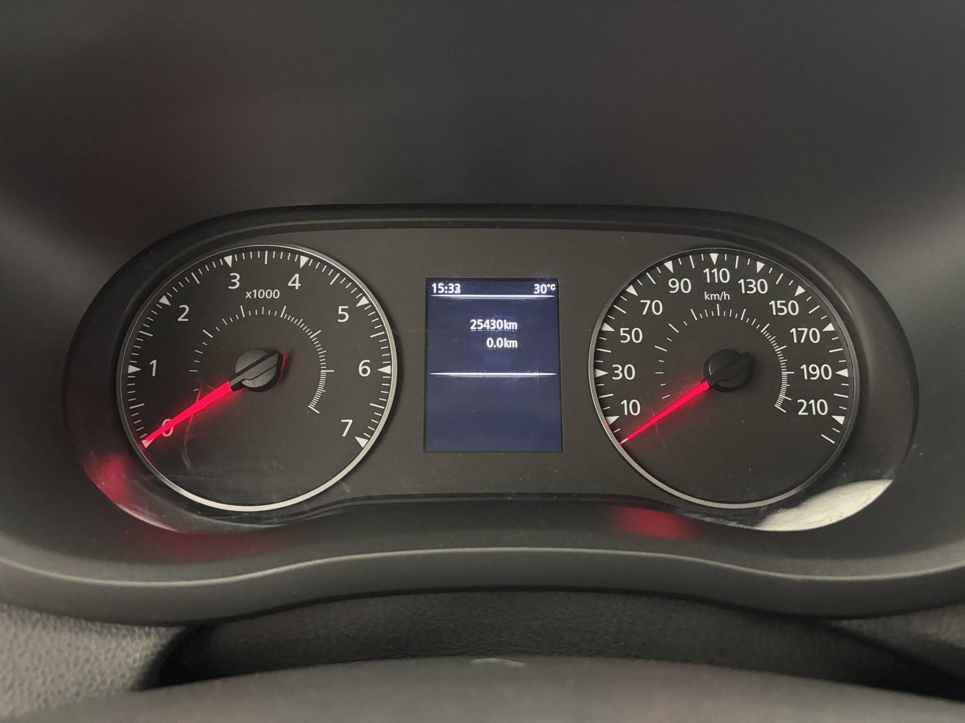 Vente en ligne Renault Trafic 3 Fourgon TRAFIC FGN L1H1 2800 KG BLUE DCI 110 au prix de 19 990 €