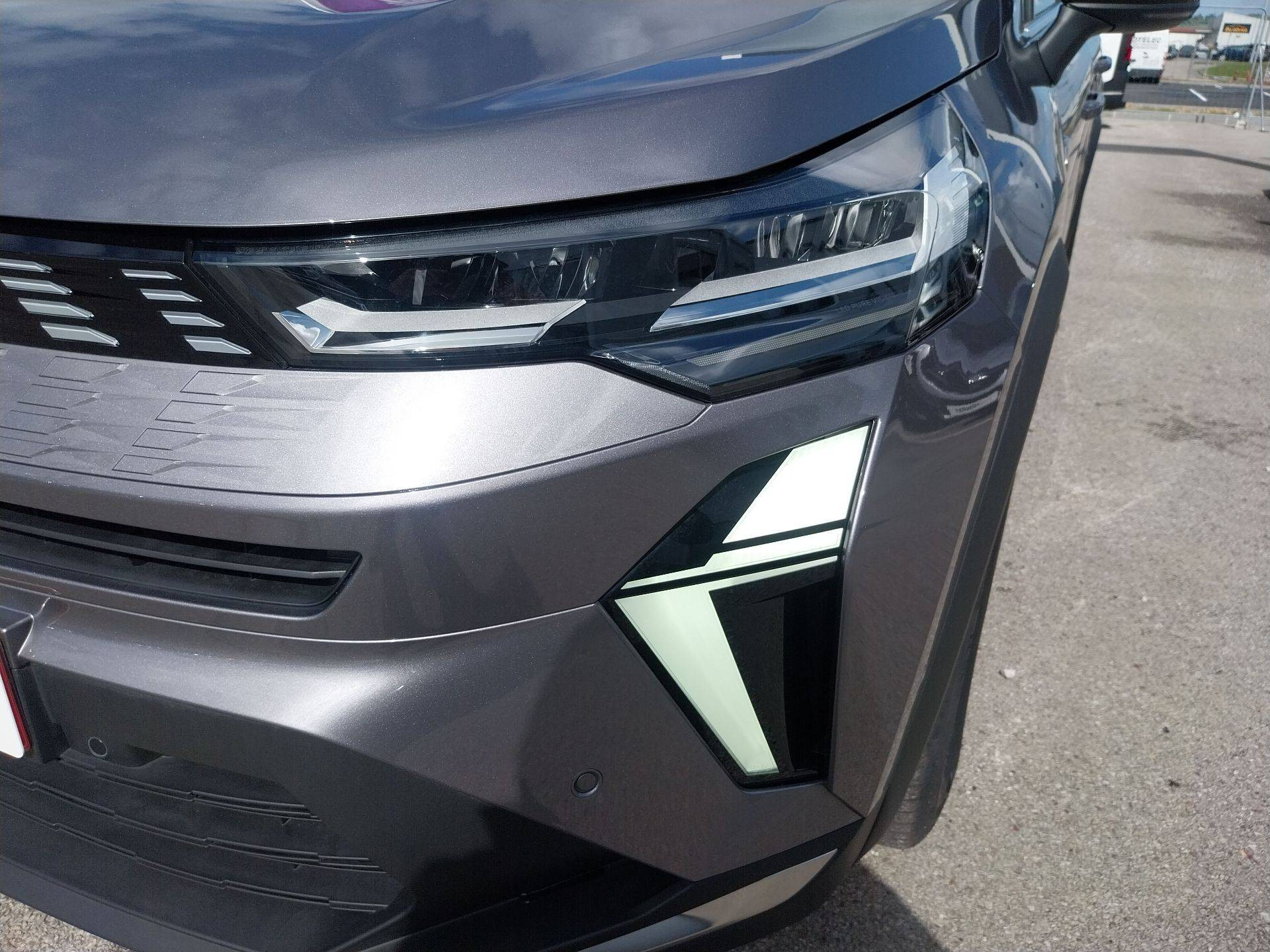 Vente en ligne Renault Symbioz  E-Tech full hybrid 145 au prix de 27 490 €