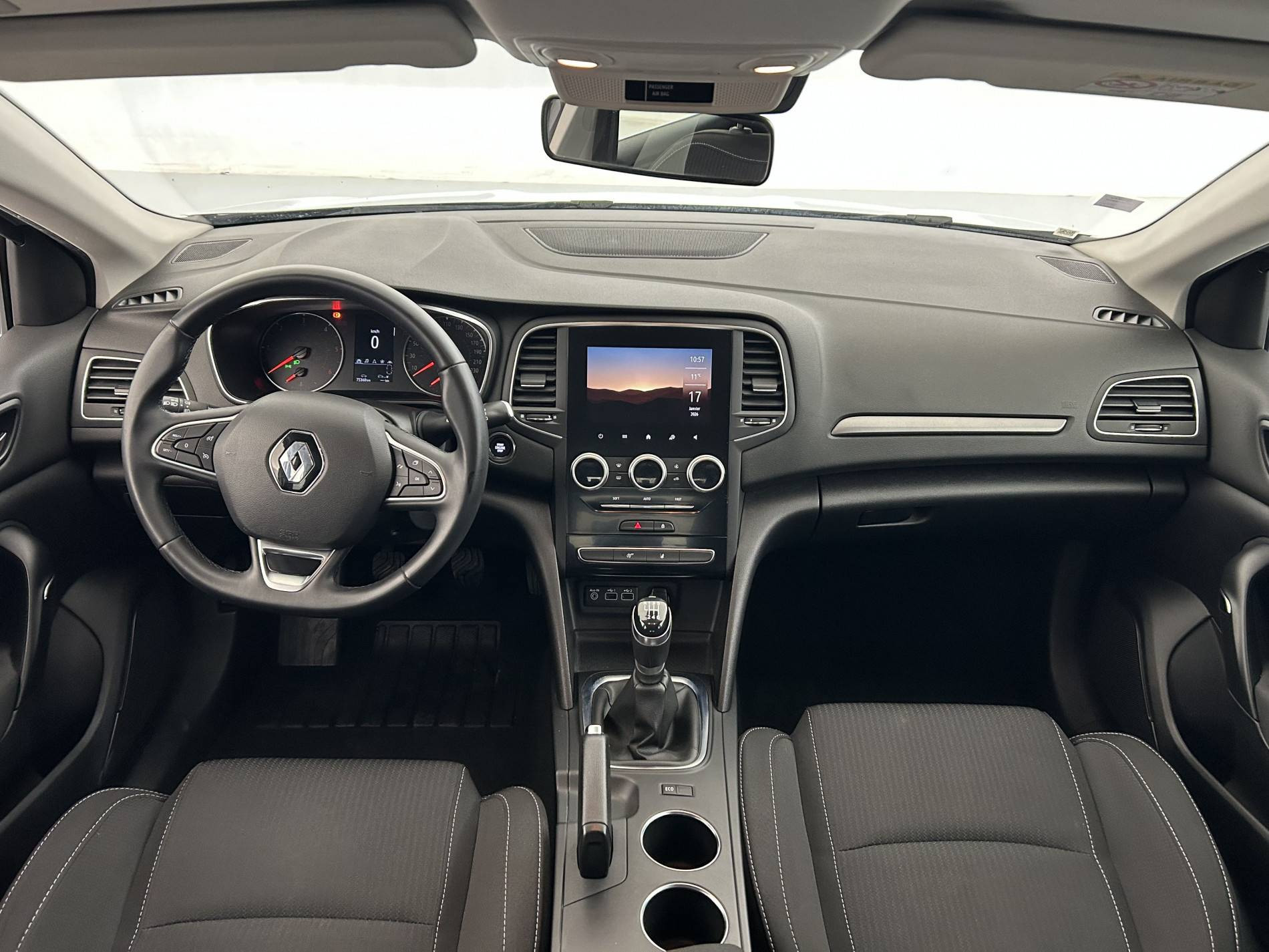 Vente en ligne Renault Megane 4 Mégane IV Berline Blue dCi 115 - 21B au prix de 14 890 €