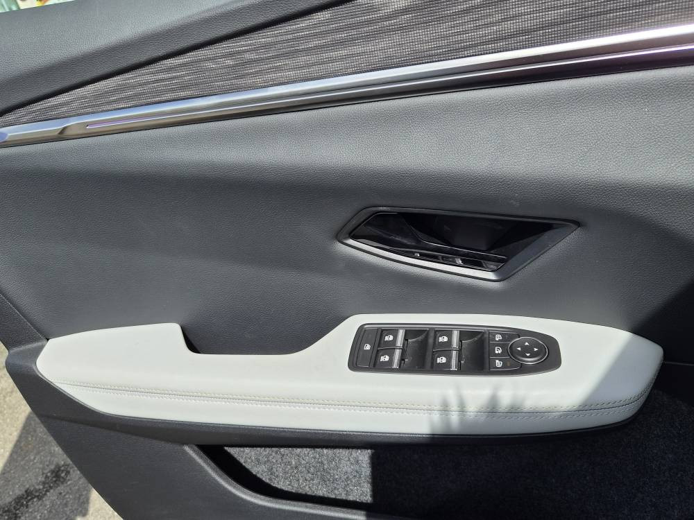 Vente en ligne Renault Scenic E-Tech Scenic E-Tech électrique 220 ch grande autonomie au prix de 39 990 €