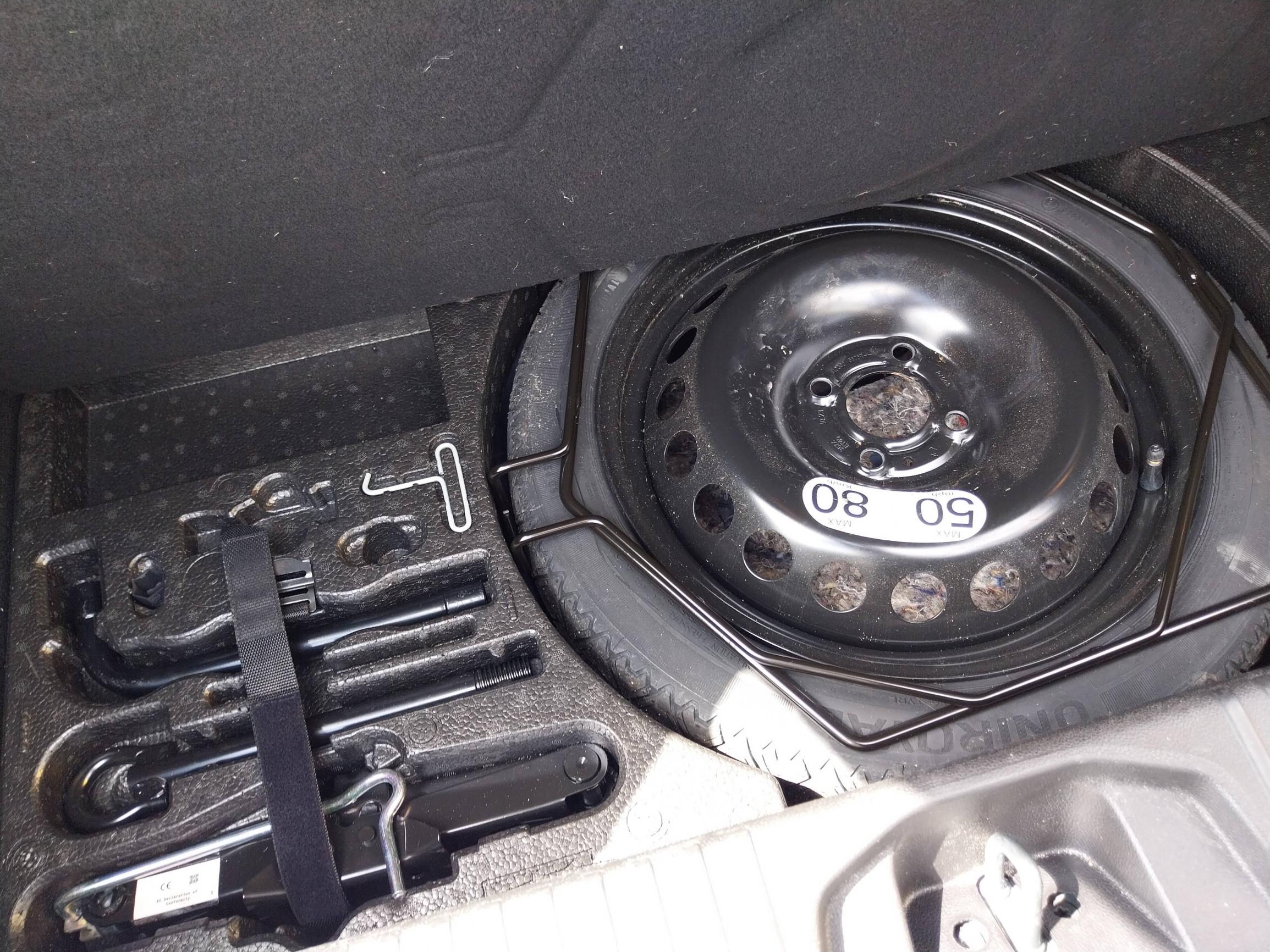 Vente en ligne Renault Clio 5 Clio E-Tech full hybrid 145 au prix de 21 490 €