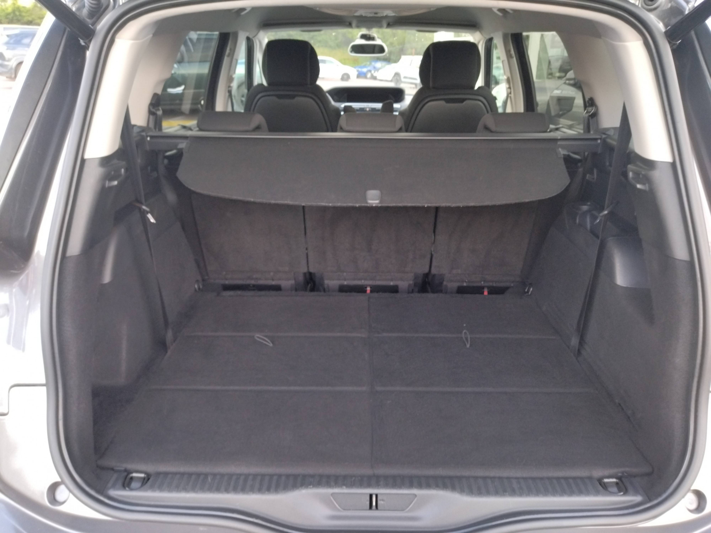 Vente en ligne Citroën Grand C4 Spacetourer  BlueHDi 130 S&S BVM6 au prix de 11 990 €