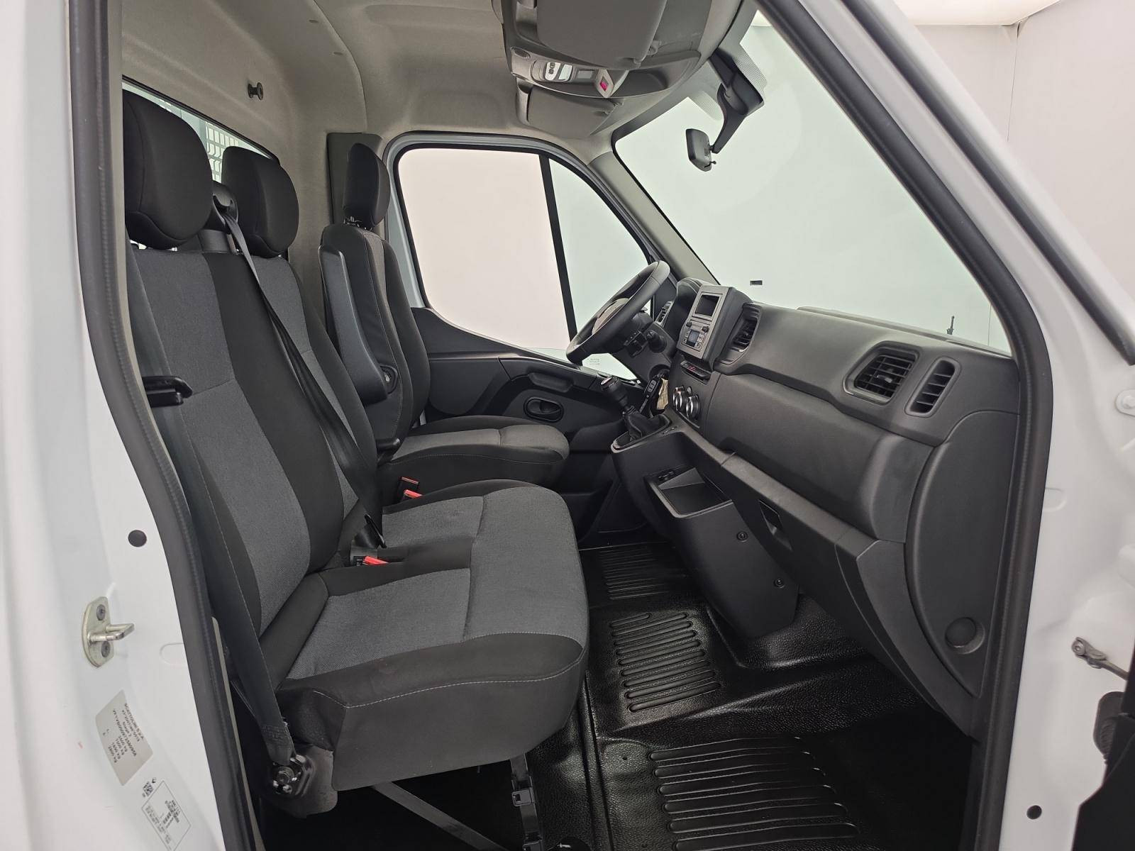 Vente en ligne Renault Master 3 Châssis Cabine MASTER CC PROP RJ3500 L2 PAFC BLUE DCI 130 EURO VI au prix de 29 990 €