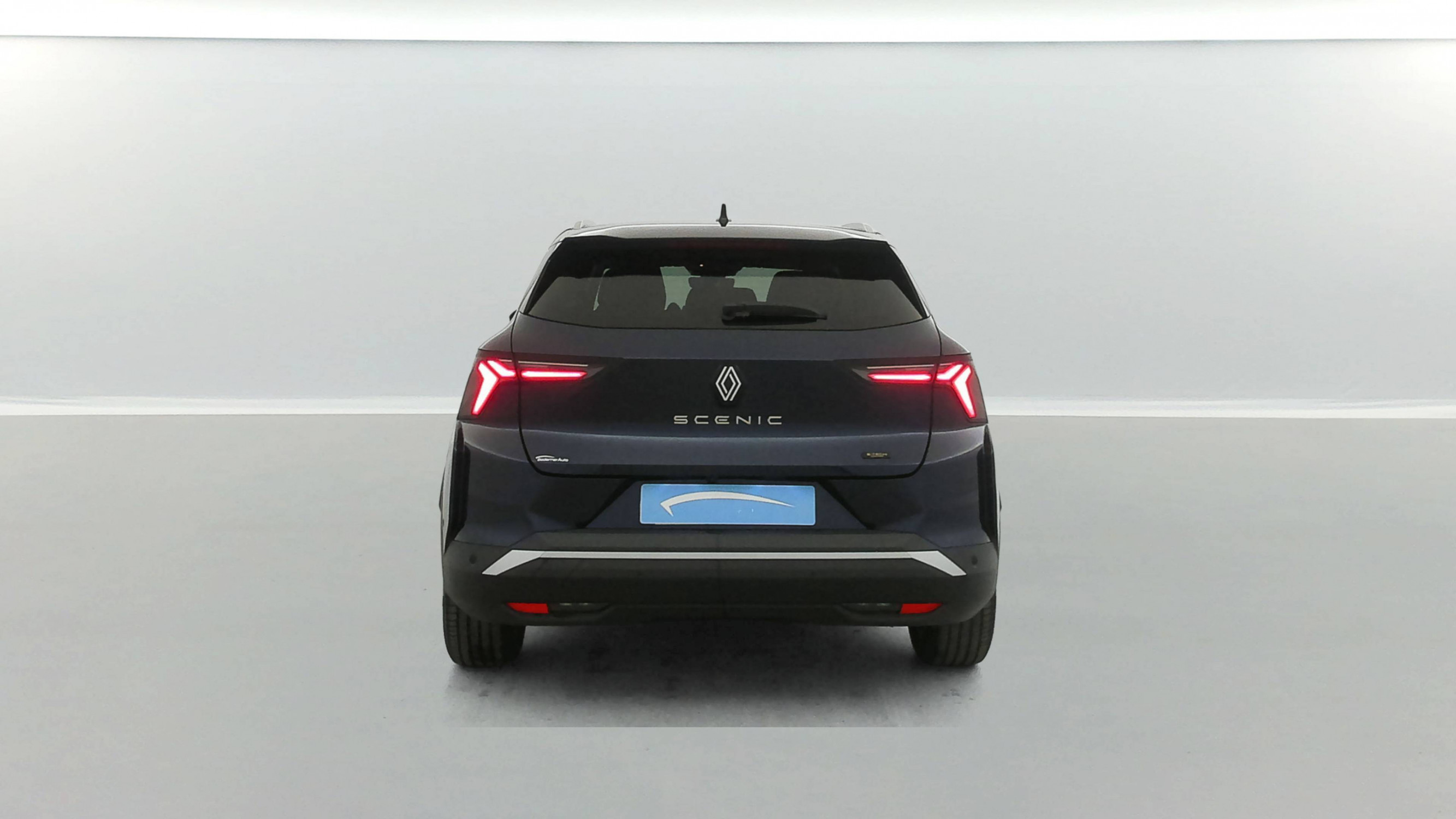 Vente en ligne Renault Scenic E-Tech  220 ch grande autonomie au prix de 34 990 €