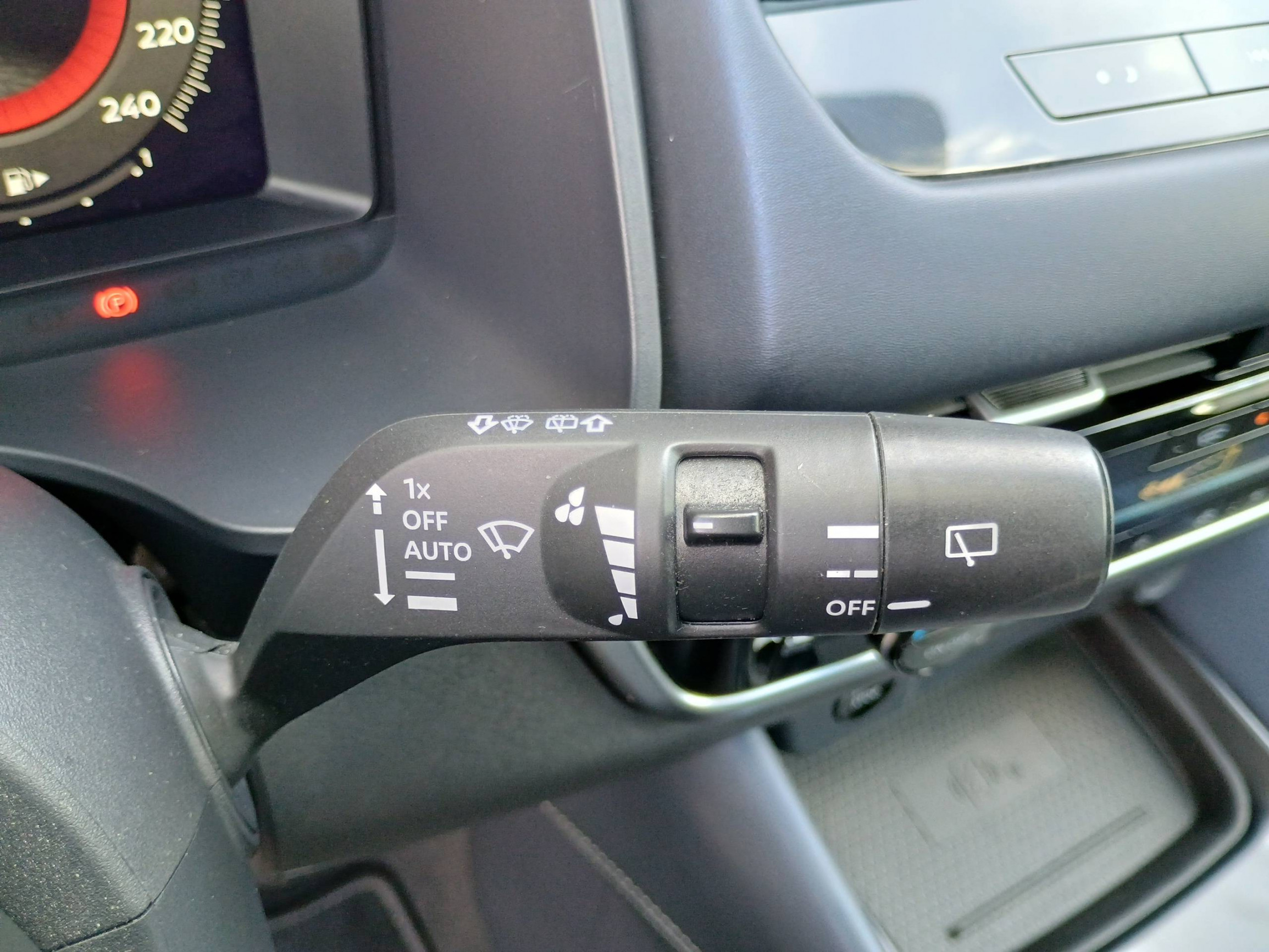 Vente en ligne Nissan Qashqai J12A TEKNA E-POWER 190CH au prix de 28 990 €