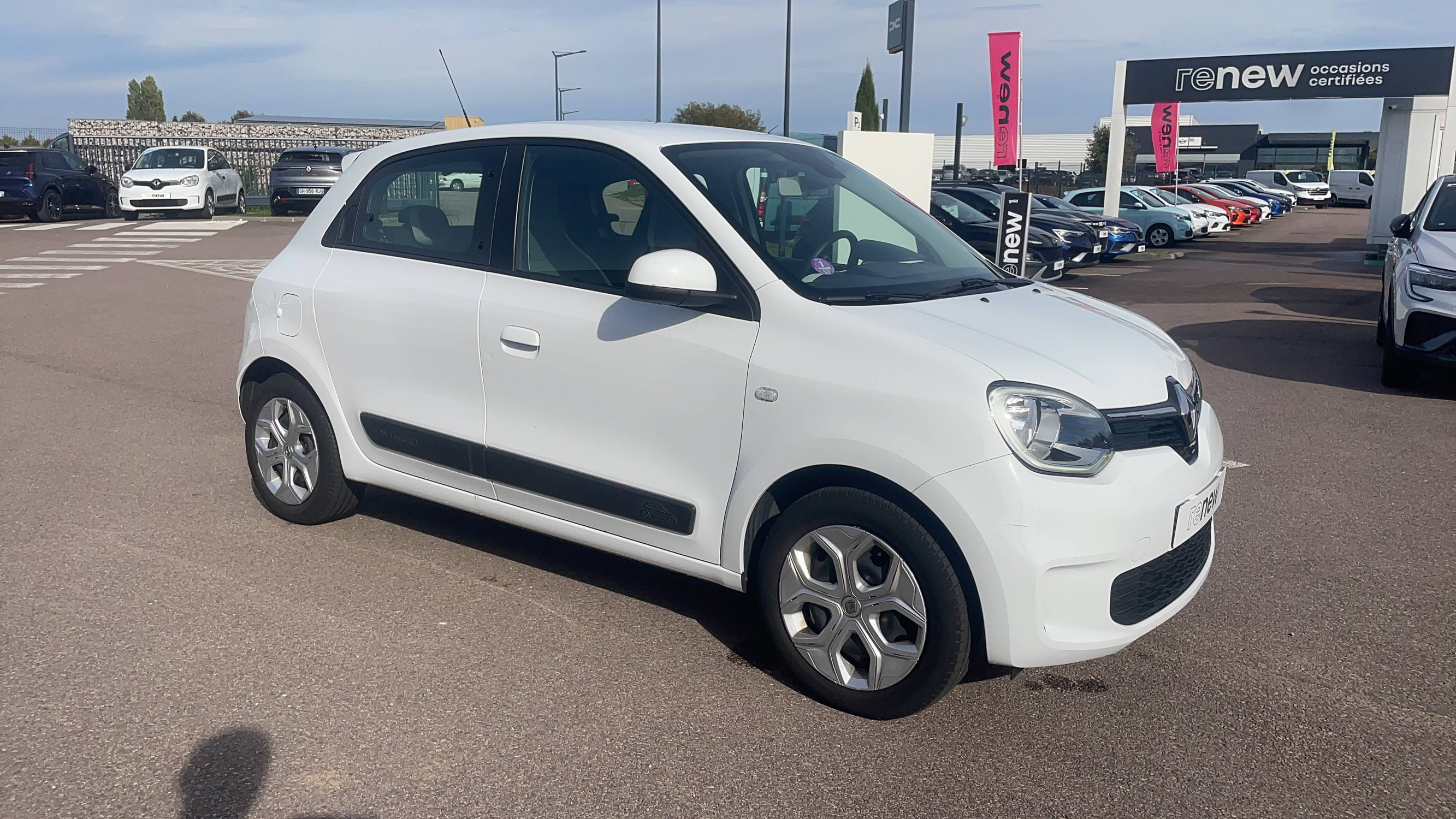 Vente en ligne Renault Twingo 3  SCe 65 - 21 au prix de 11 690 €