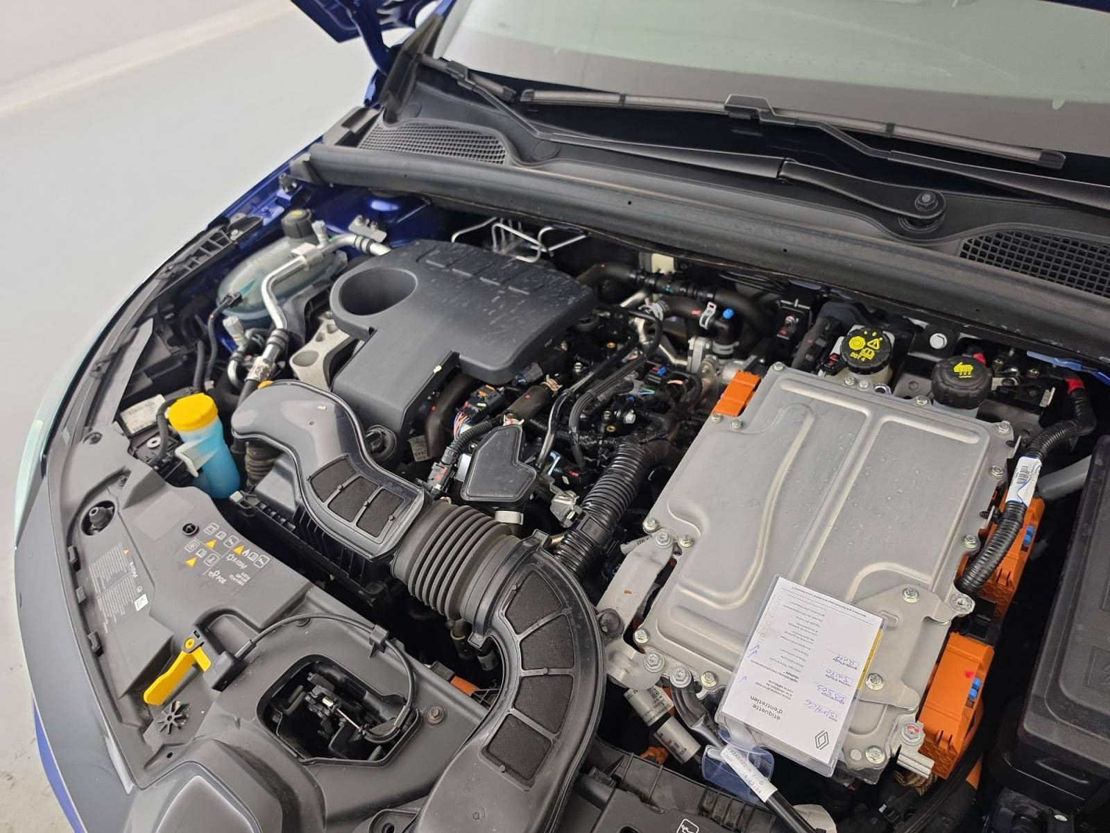 Vente en ligne Renault Clio 5 Clio E-Tech full hybrid 145 ch GSR2 au prix de 19 490 €