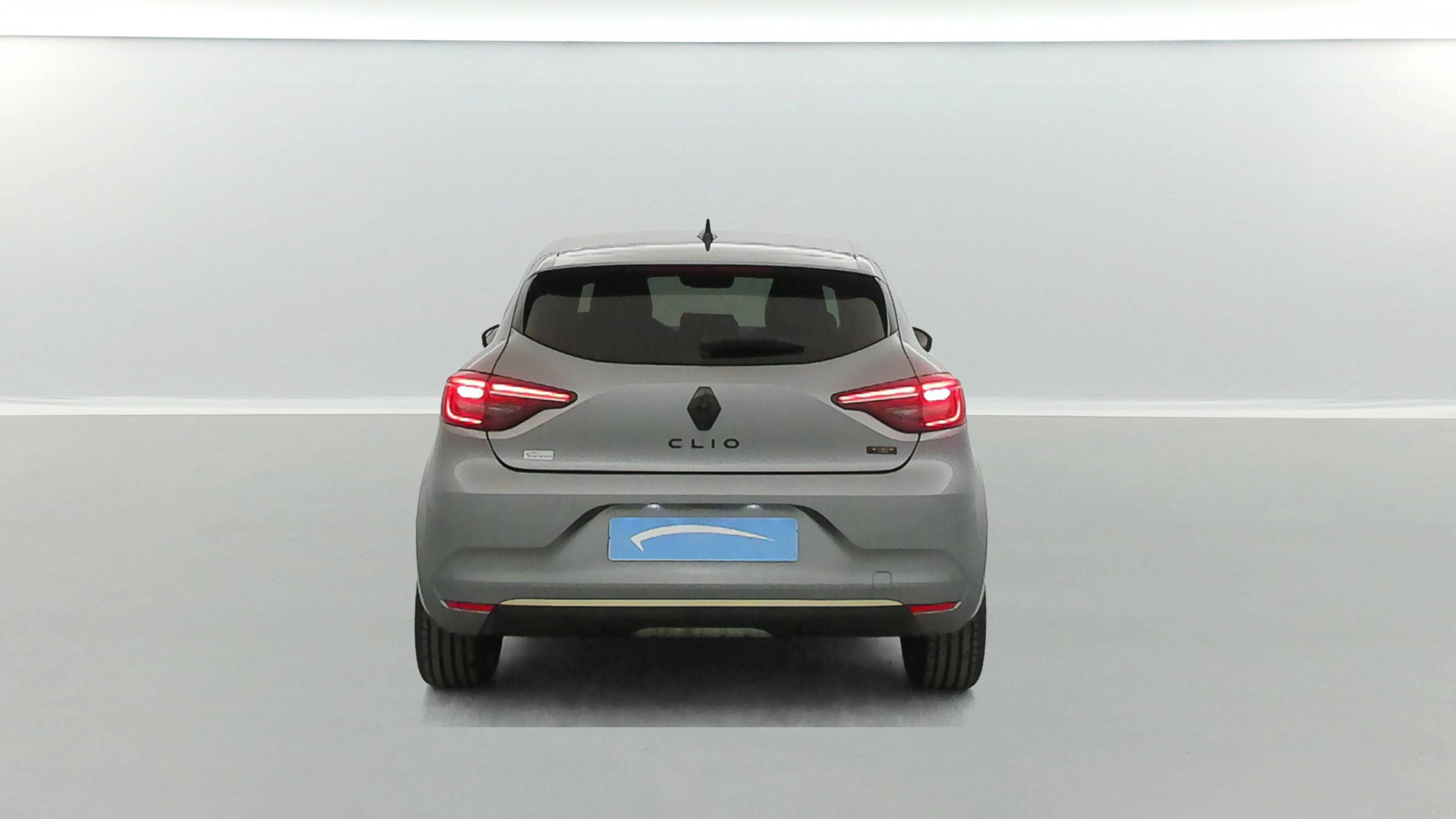 Vente en ligne Renault Clio 5 Clio E-Tech hybride 145 au prix de 19 609 €