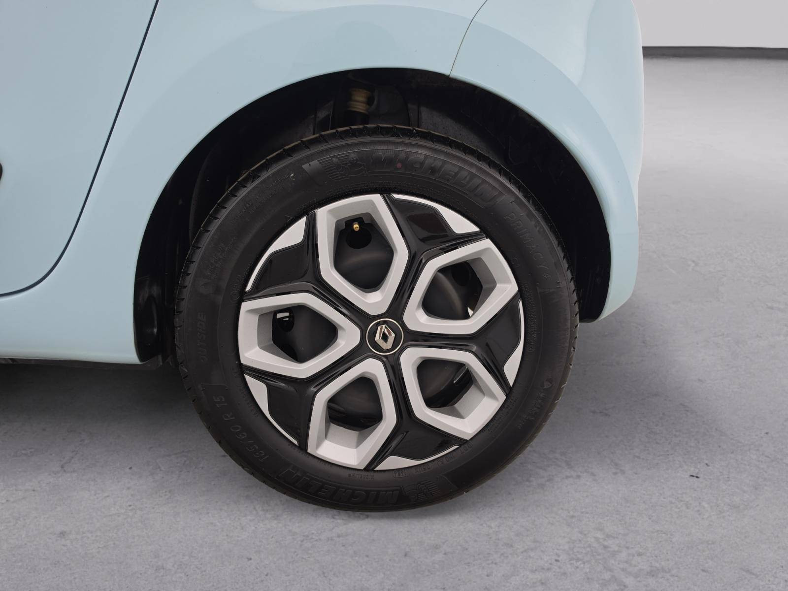 Vente en ligne Renault Twingo 3  SCe 65 au prix de 12 990 €