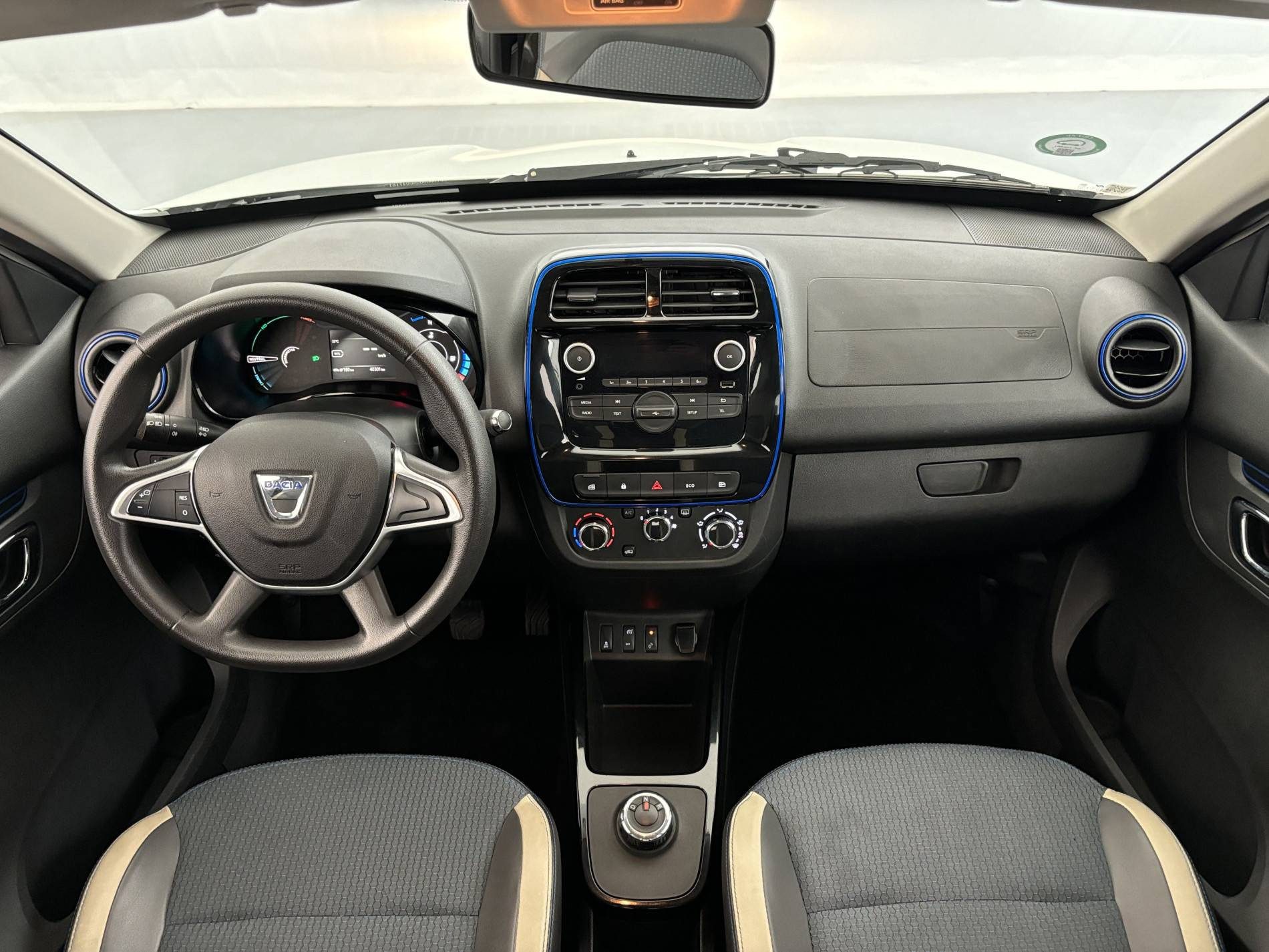 Vente en ligne Dacia Spring  Achat Intégral au prix de 10 490 €