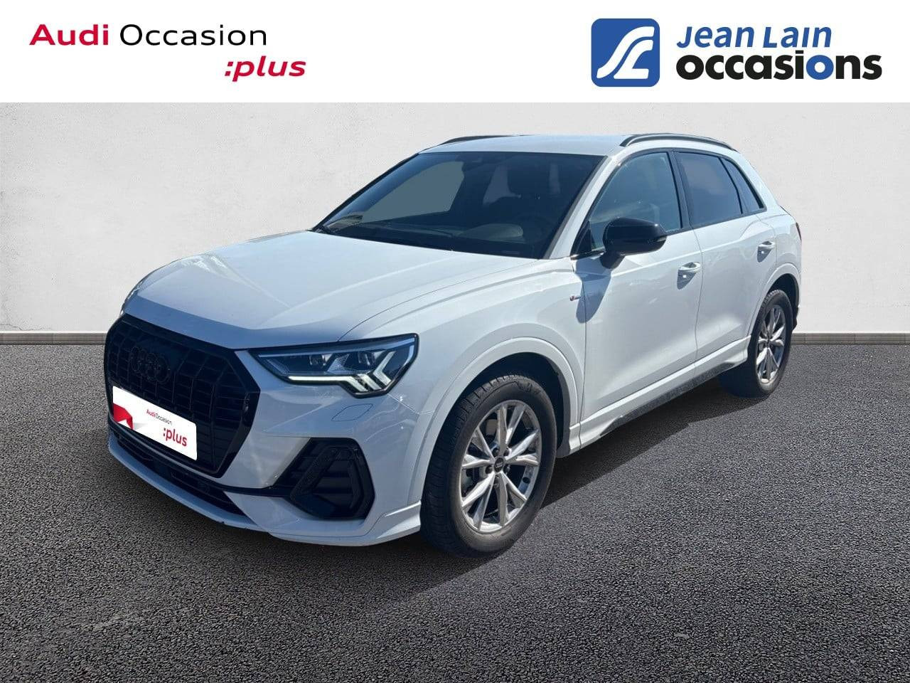 Vente en ligne AUDI Q3 Q3 35 TFSI 150 ch S tronic 7 S line de 2024 au prix de 42 990 €