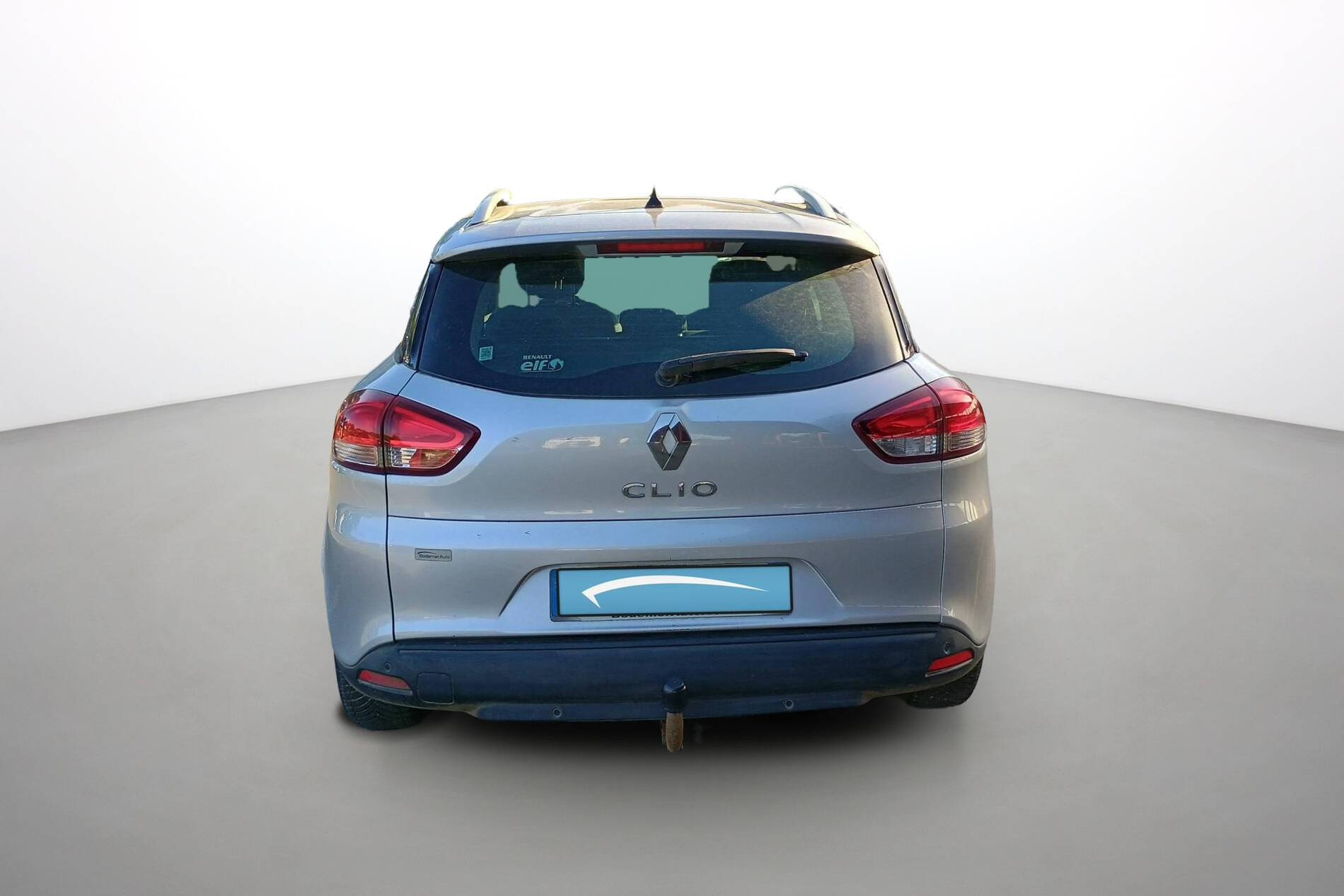 Vente en ligne Renault Clio 4 Estate Clio Estate dCi 90 E6C au prix de 9 790 €