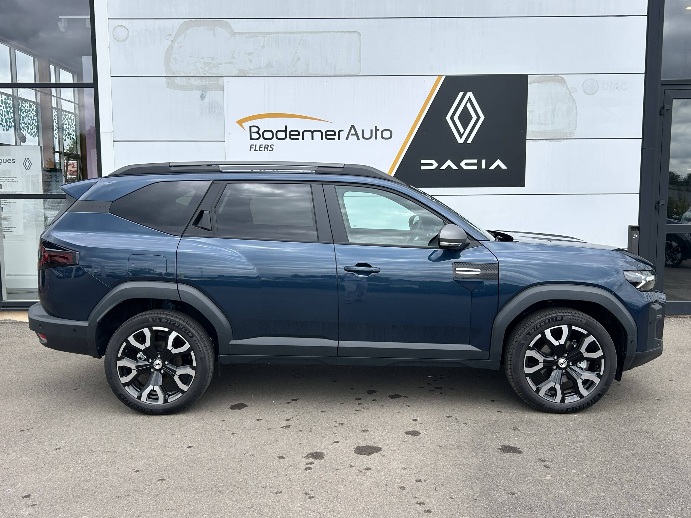 Vente en ligne Dacia Bigster Bigster Hybrid-G 150 4x4 au prix de 33 680 €