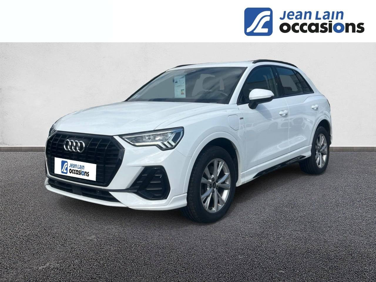 Vente en ligne AUDI Q3 Q3 45 TFSIe 245 ch S tronic 6 S line de 2022 au prix de 35 690 €