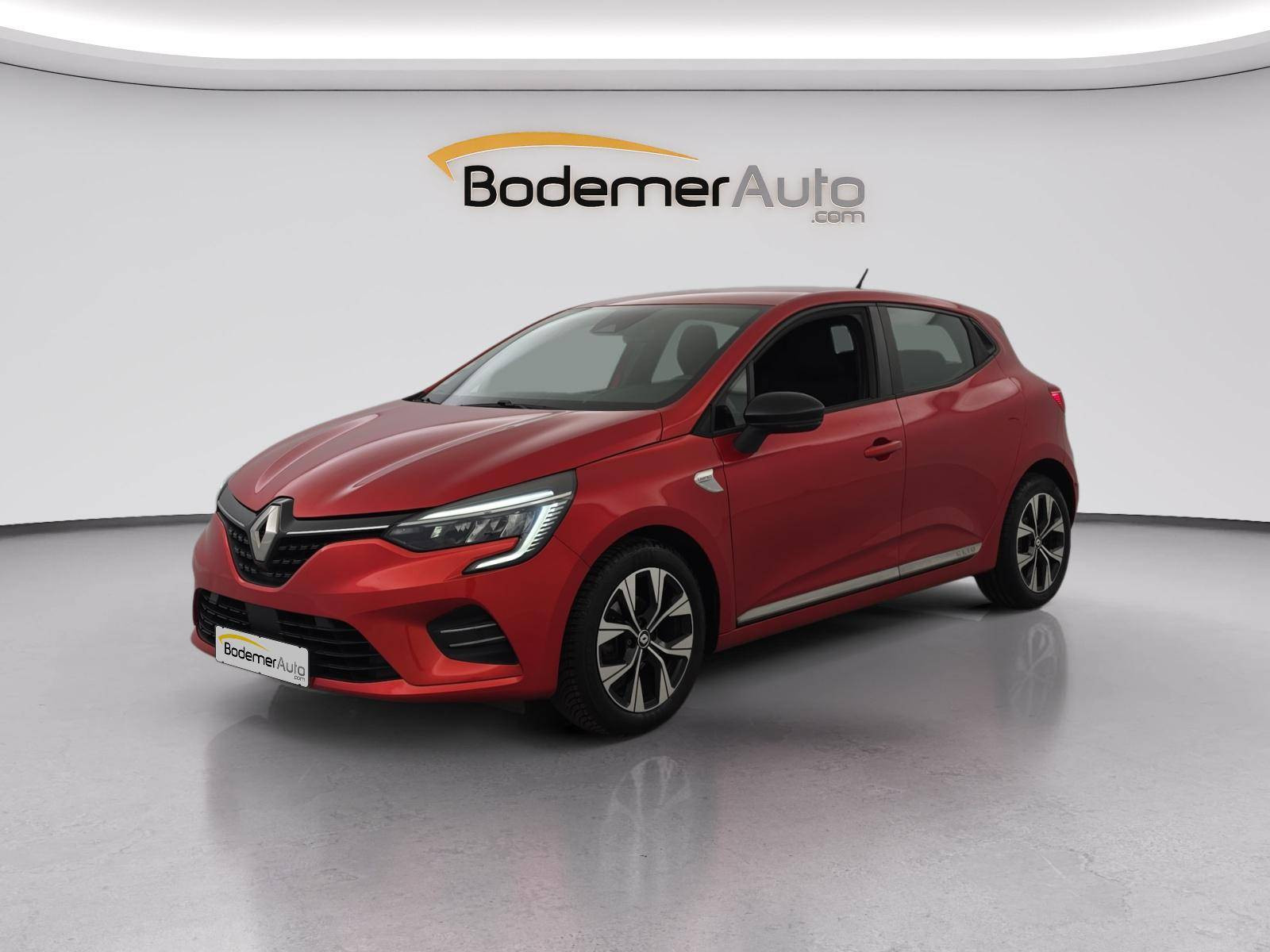 Renault Clio 5 Clio TCe 90 - 21N occasion de 2022 en vente à Saint-Lô
