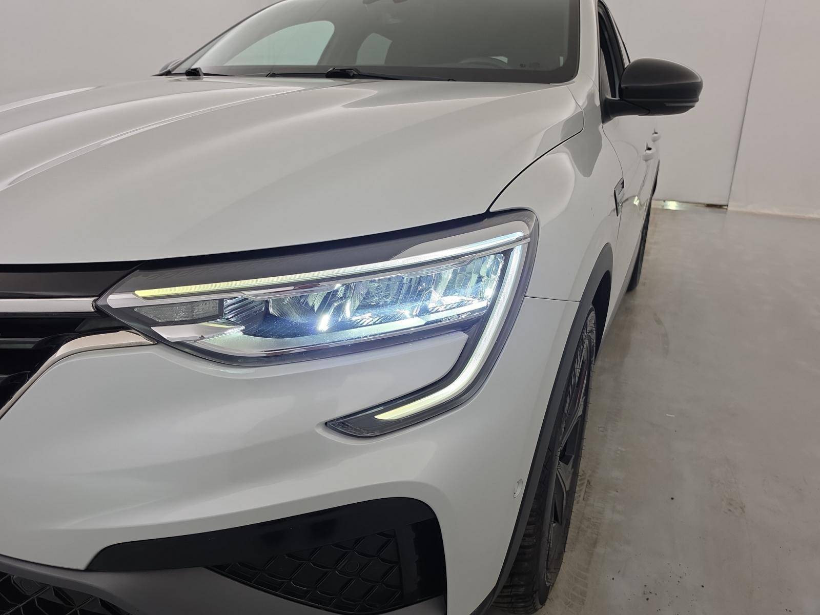 Vente en ligne Renault Arkana  E-Tech hybride 145 au prix de 22 480 €